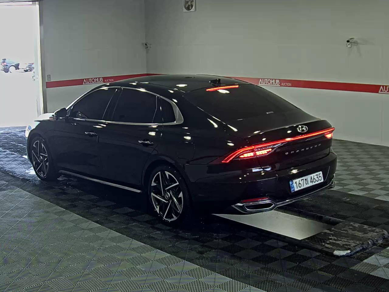 2021 - Hyundai Grandeur