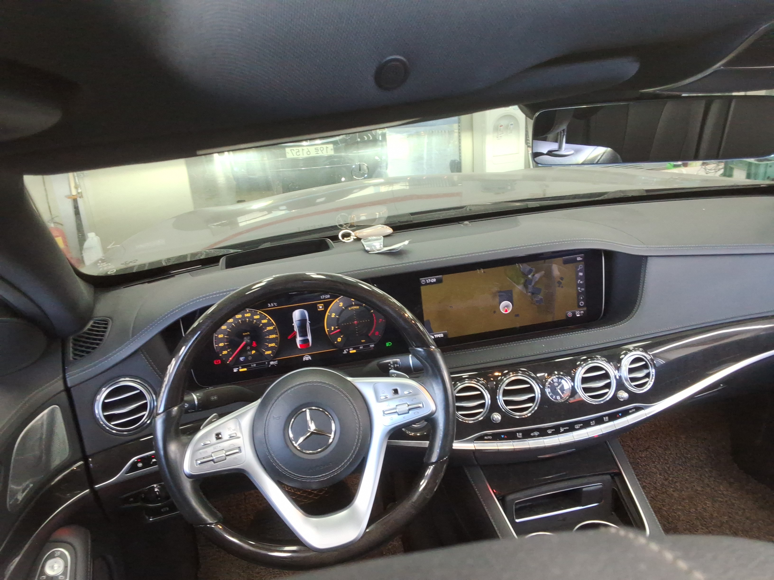 2019 - Mercedes-Benz S350L