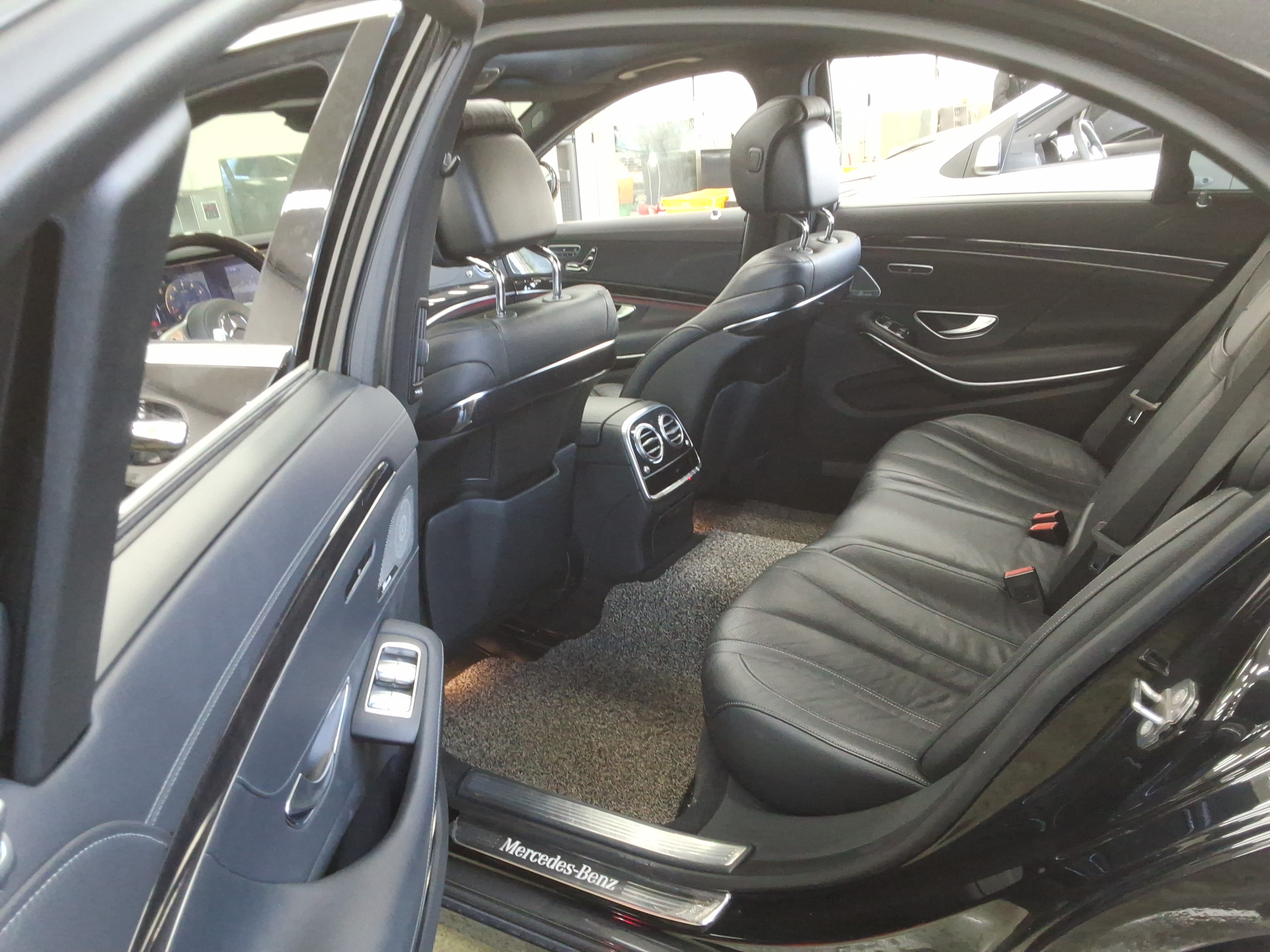 2019 - Mercedes-Benz S350L