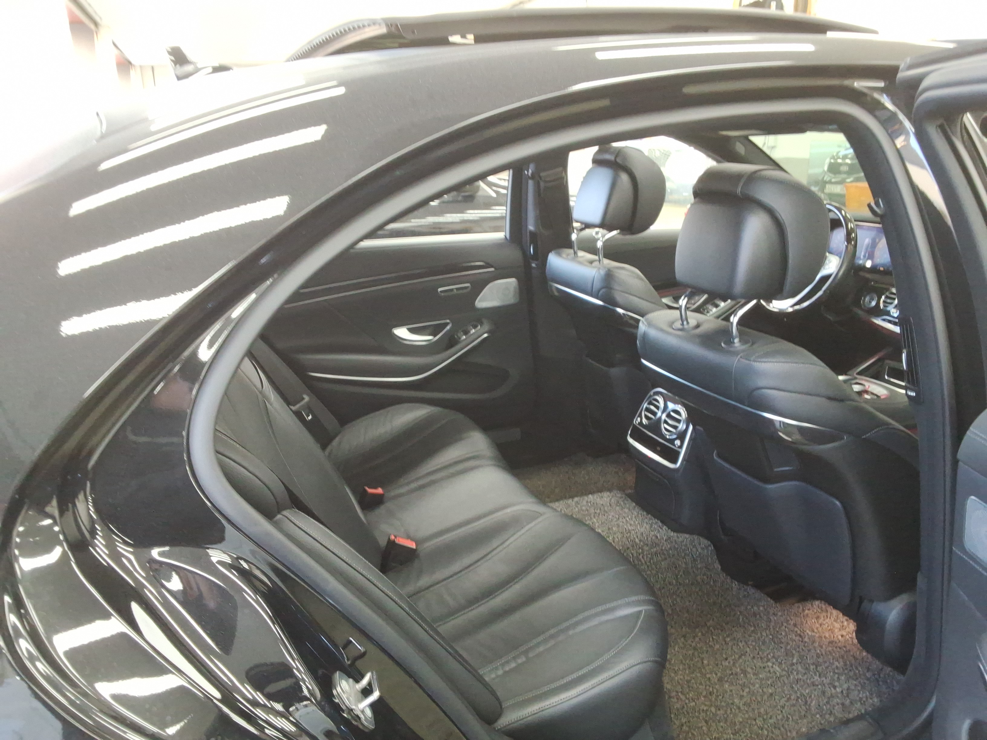 2019 - Mercedes-Benz S350L