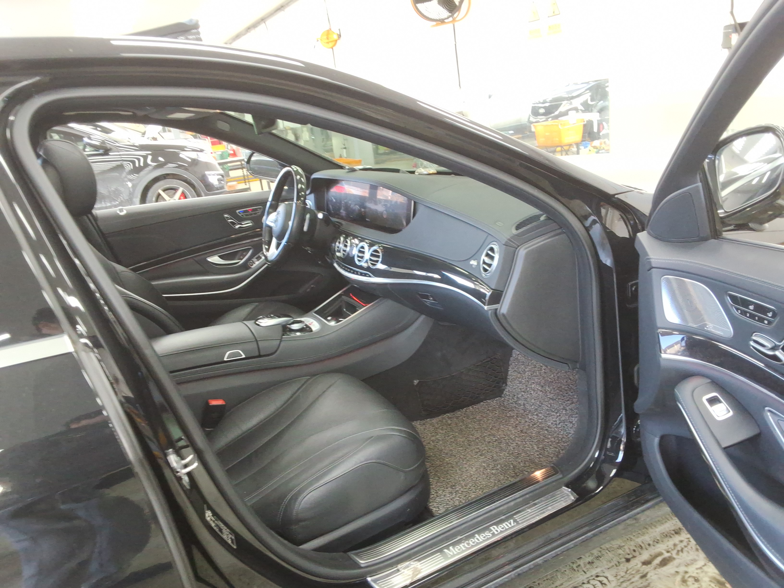 2019 - Mercedes-Benz S350L