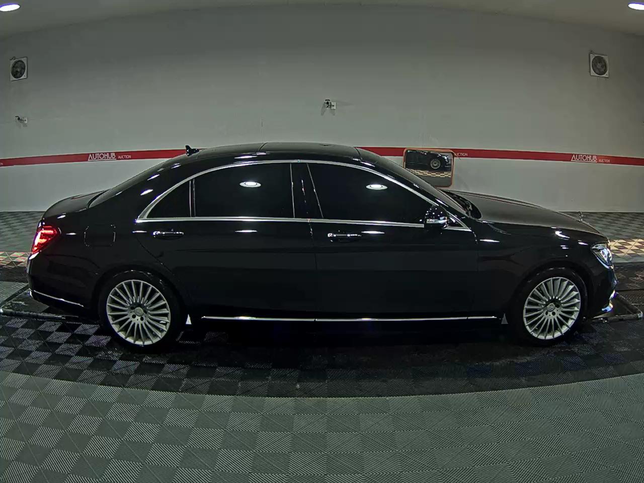 2019 - Mercedes-Benz S350L