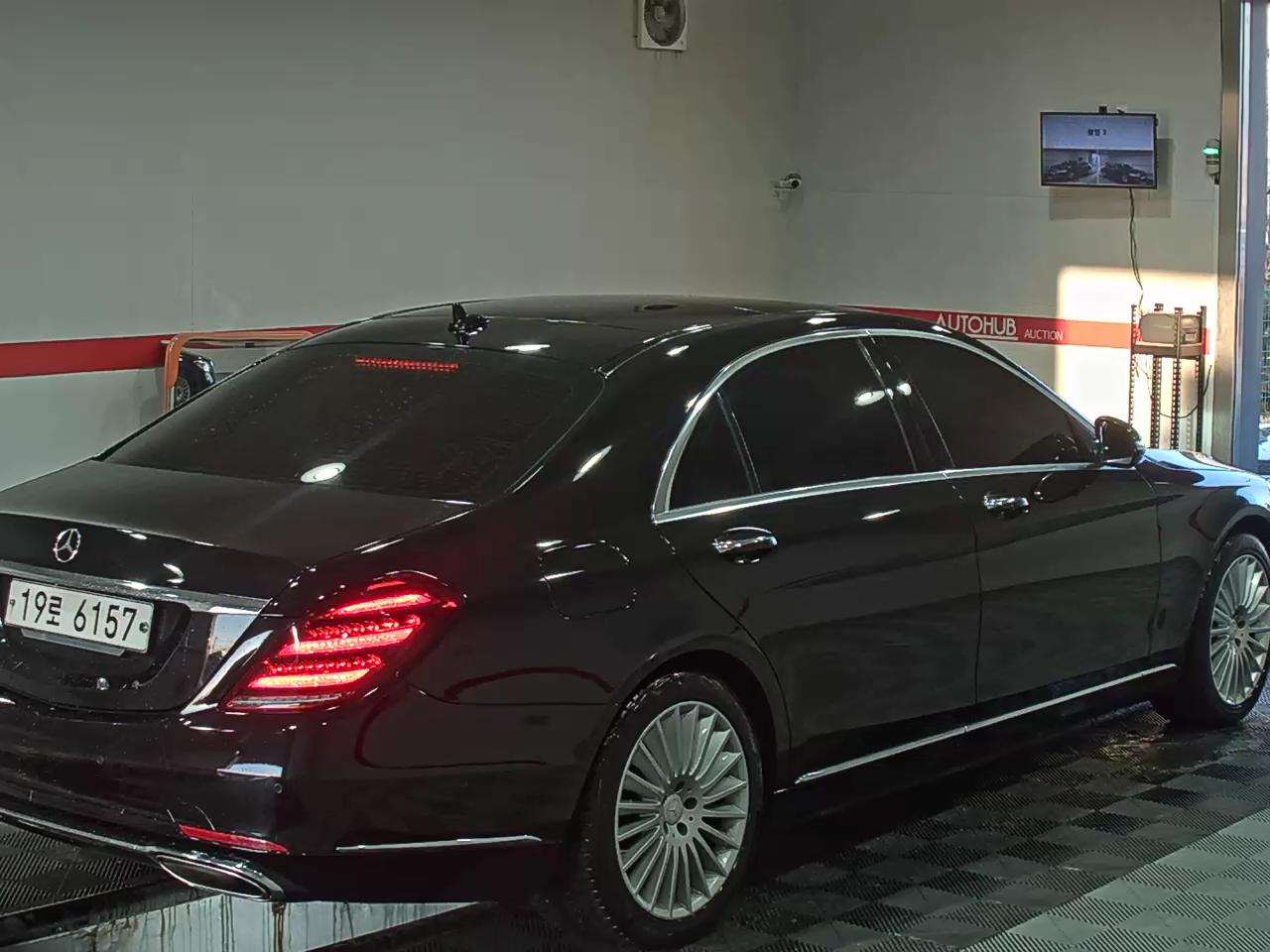 2019 - Mercedes-Benz S350L