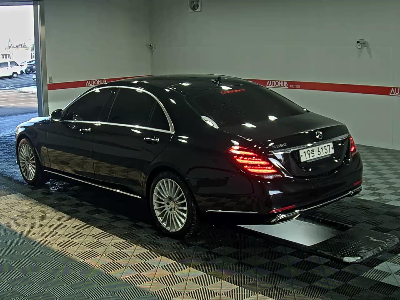 2019 - Mercedes-Benz S350L