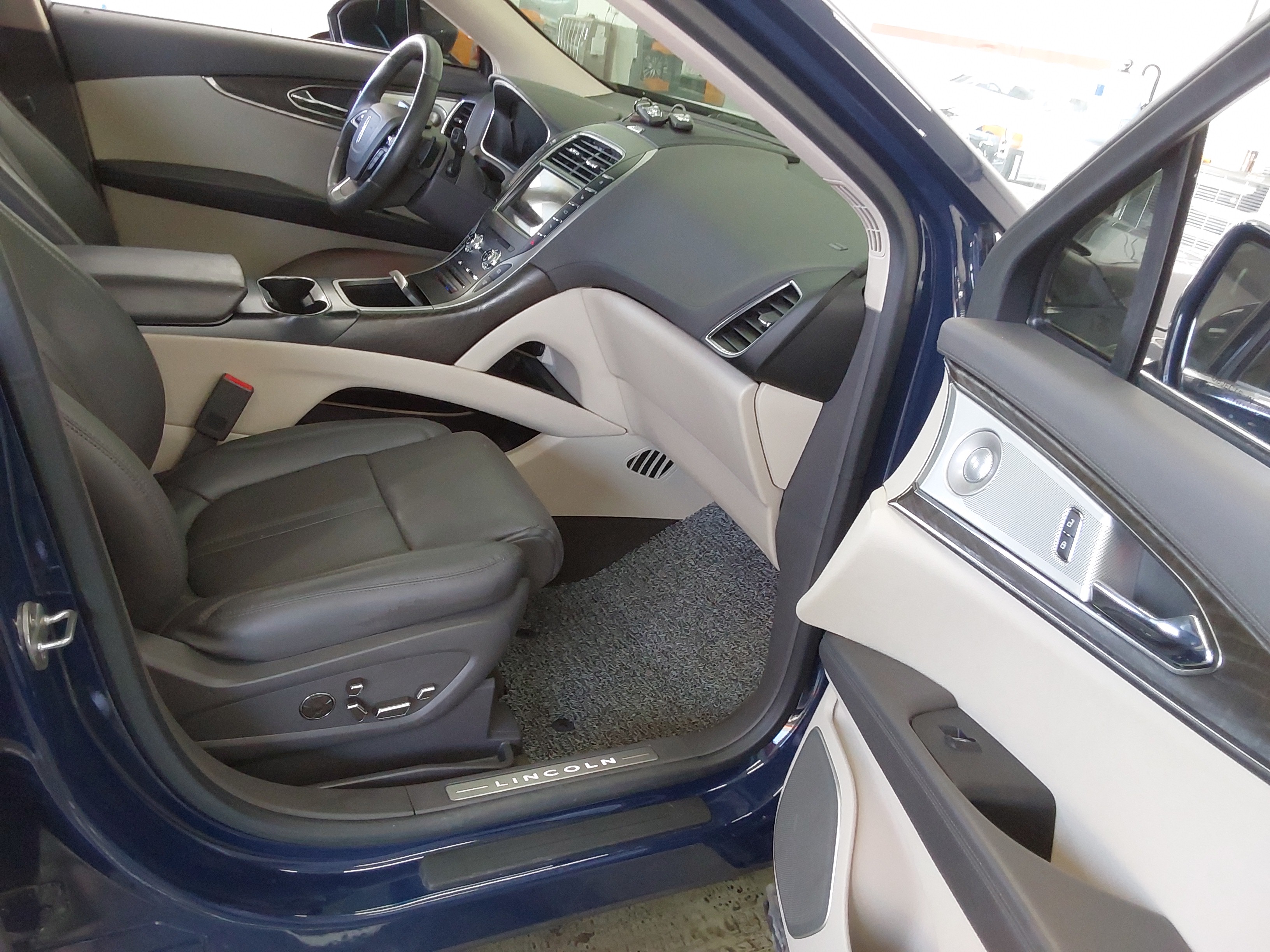 2020 - Lincoln Nautilus