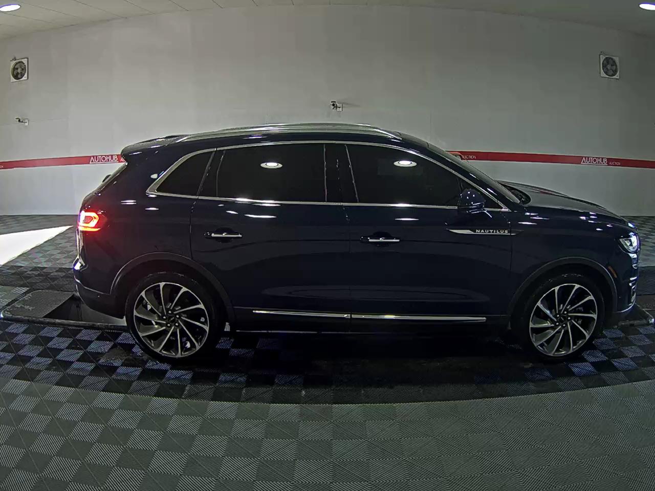 2020 - Lincoln Nautilus