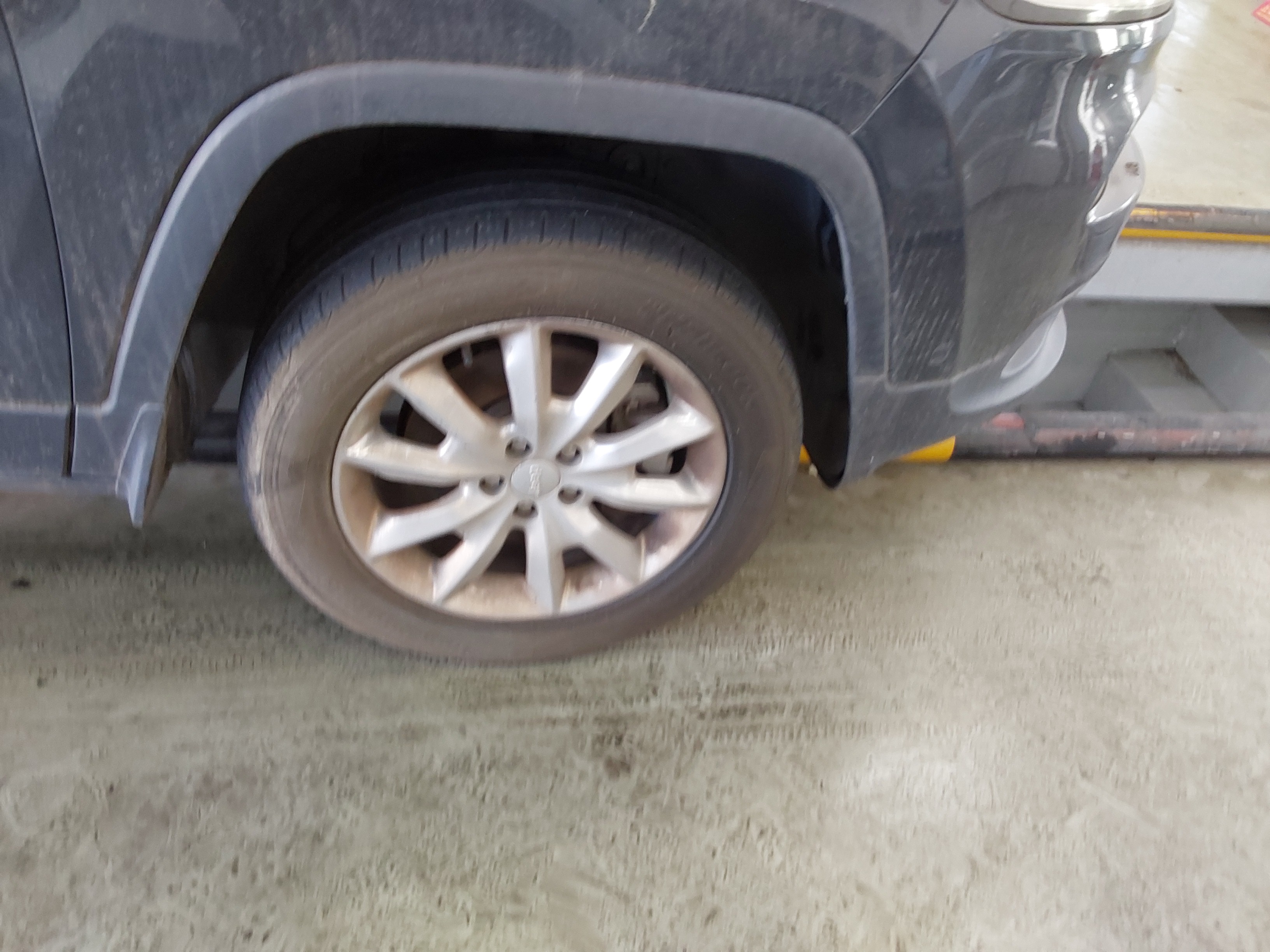 2017 - Jeep Cherokee