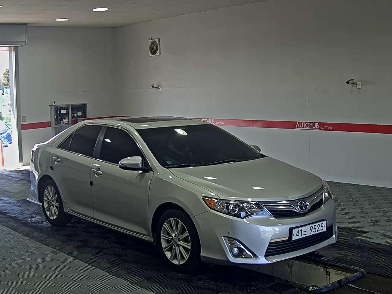 2012 - Toyota New Camry
