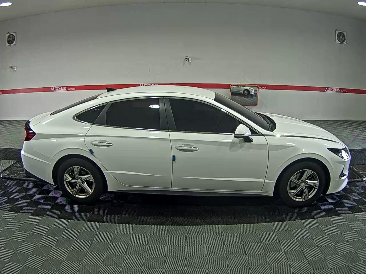 2020 - Hyundai Sonata