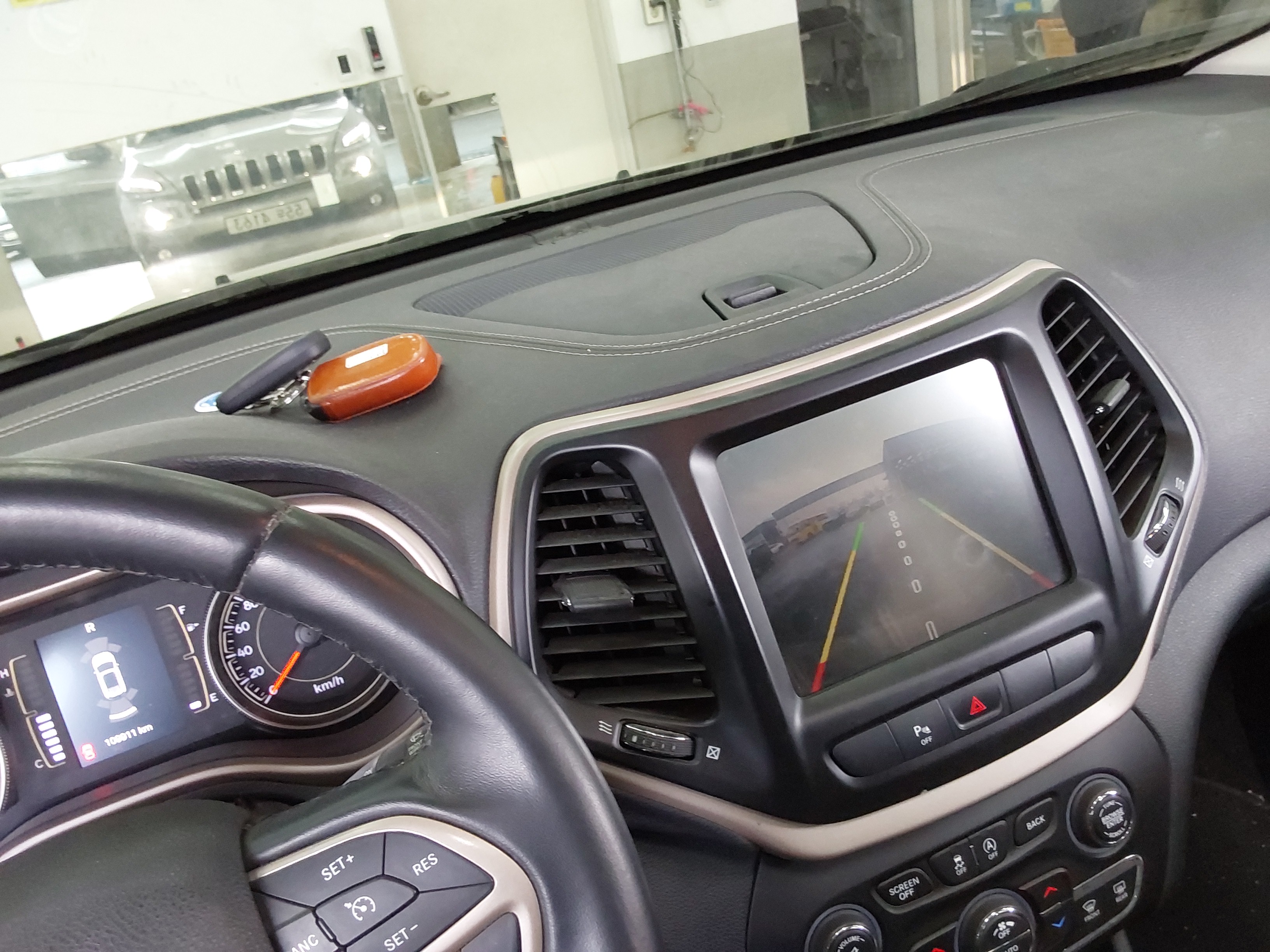 2015 - Jeep Cherokee