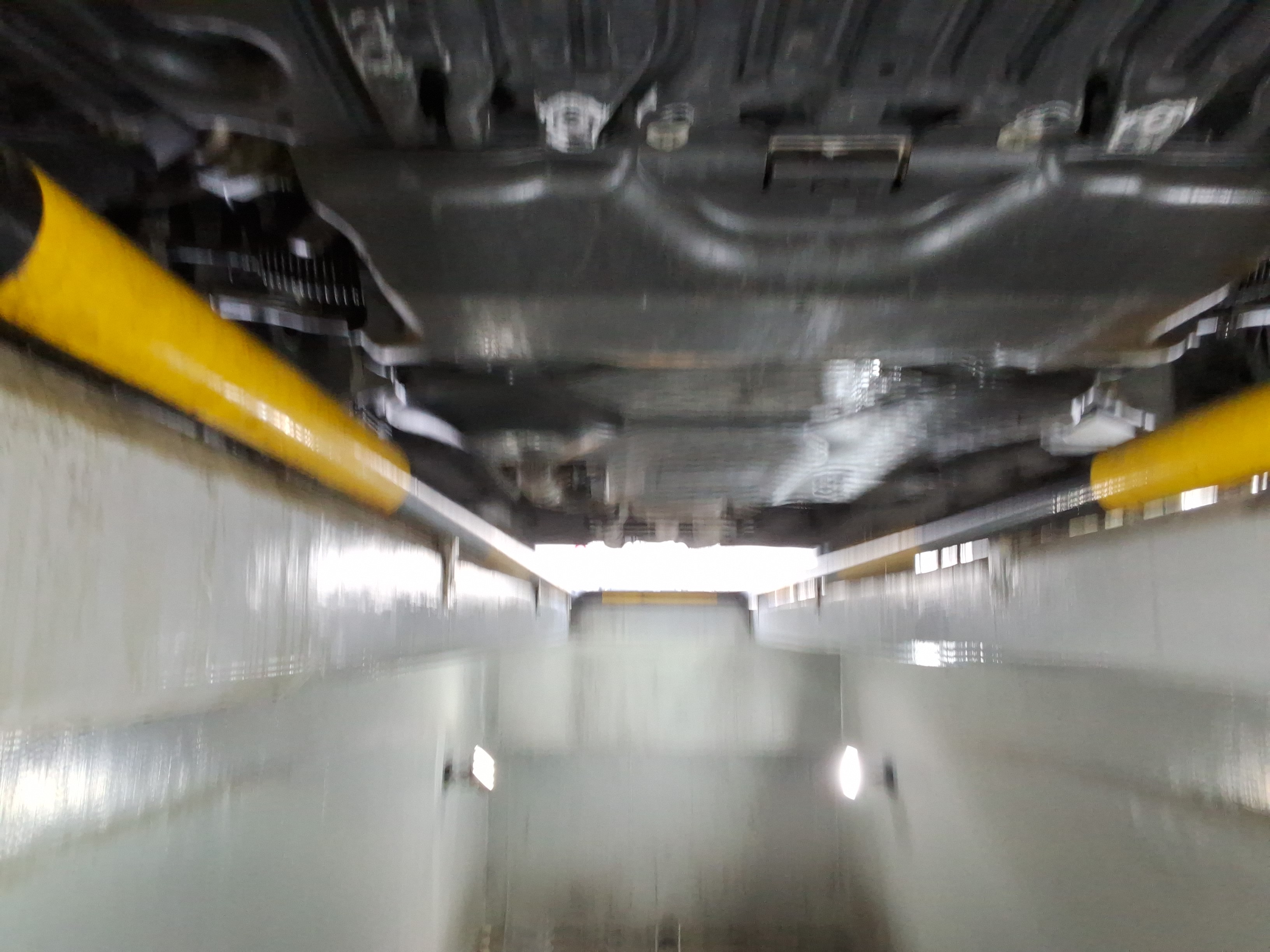 2016 - Mercedes-Benz E220