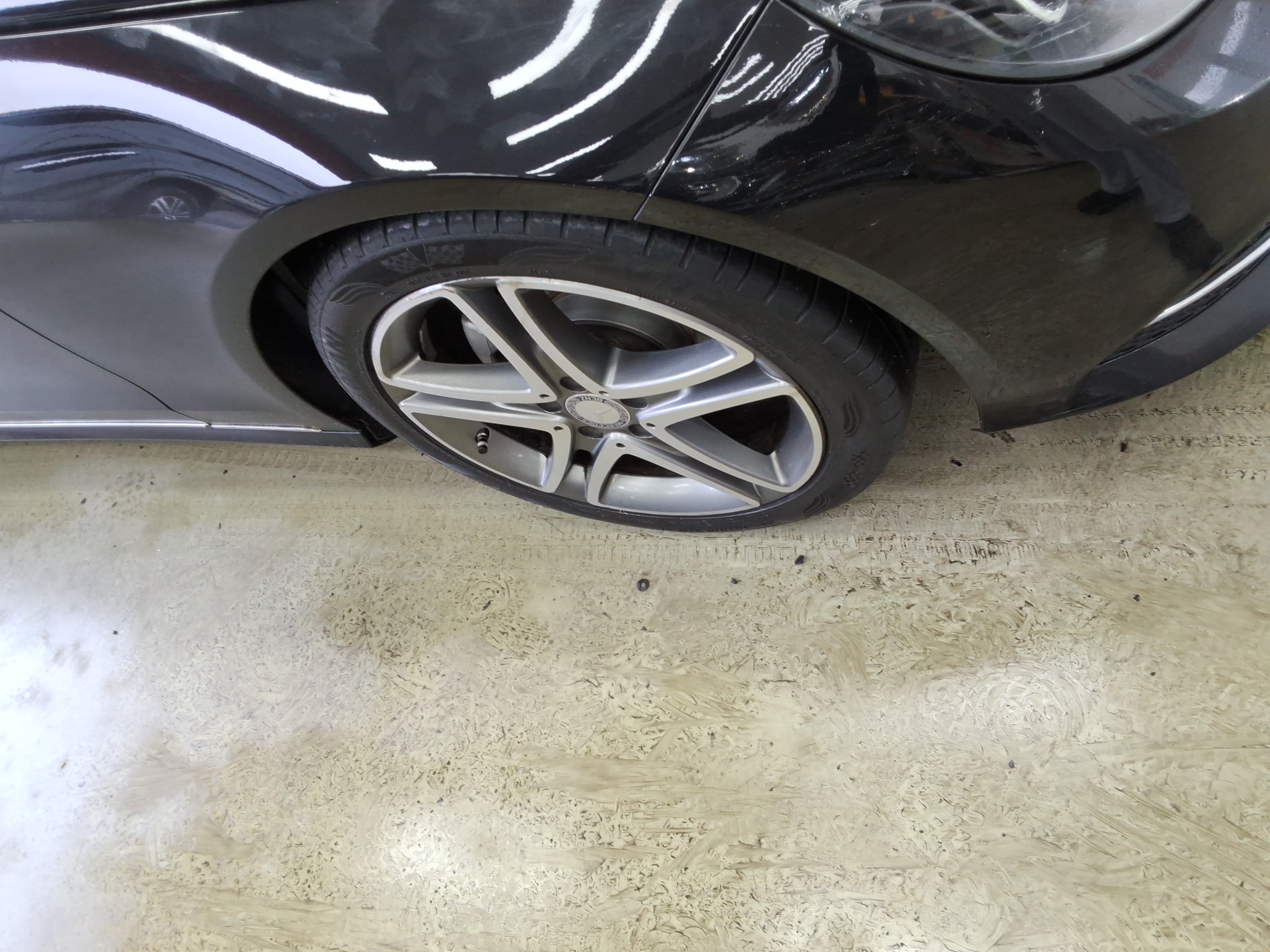 2016 - Mercedes-Benz E220