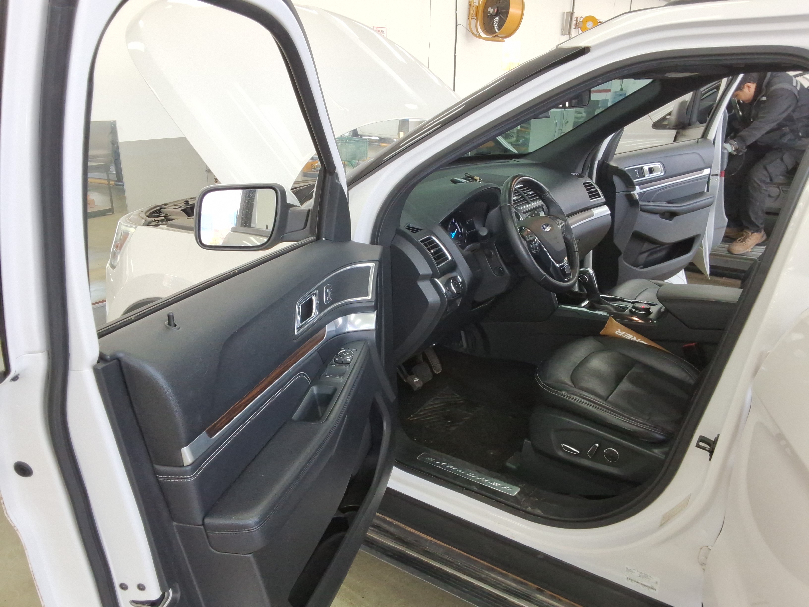 2018 - Ford Explorer