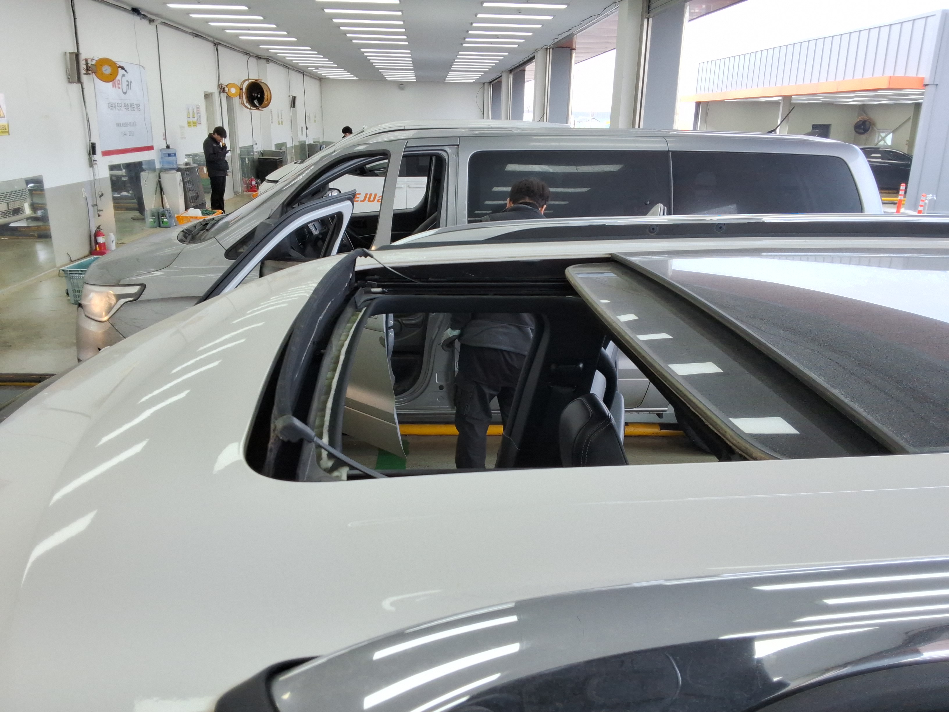 2018 - Ford Explorer