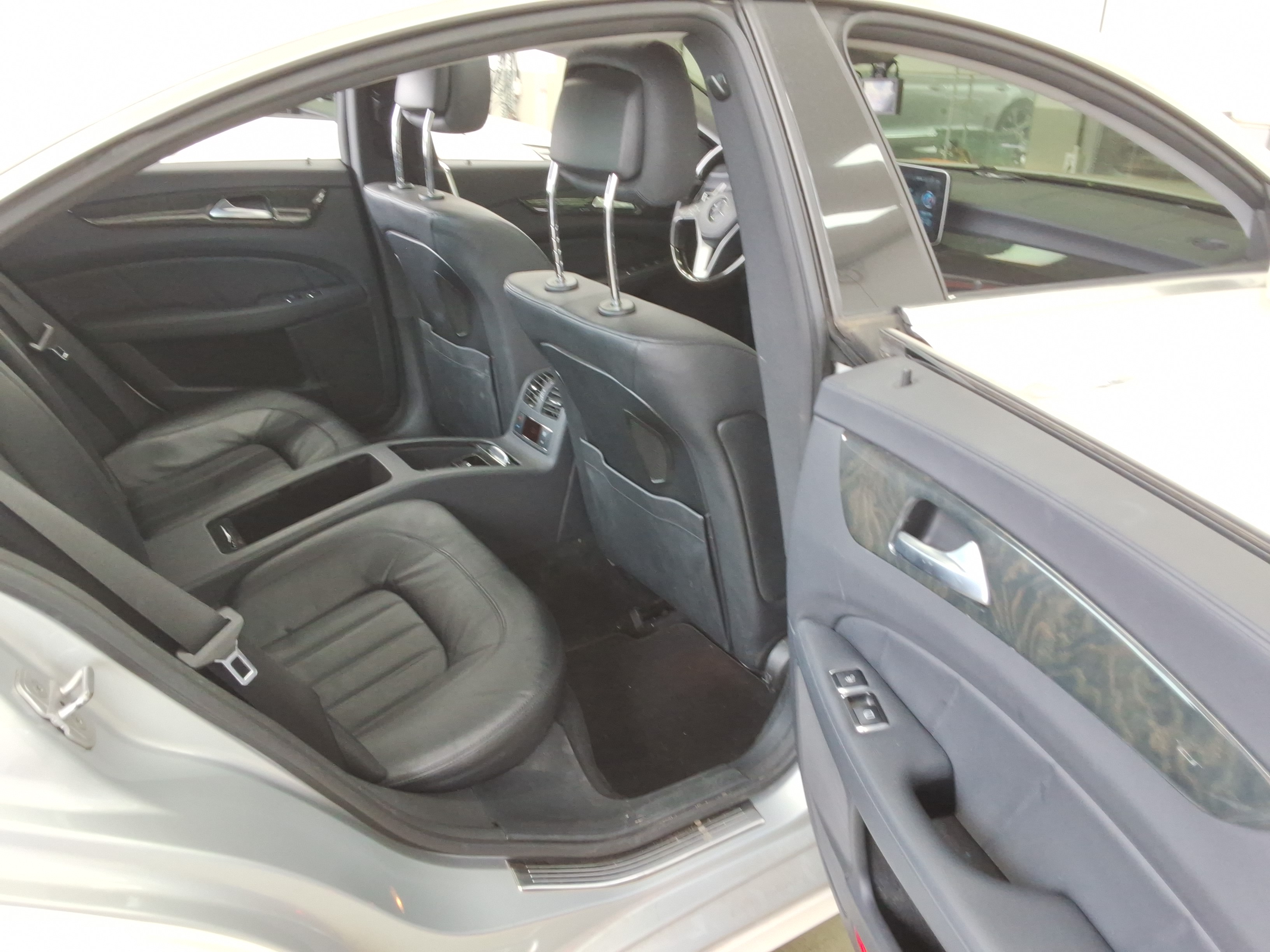 2012 - Mercedes-Benz CLS350