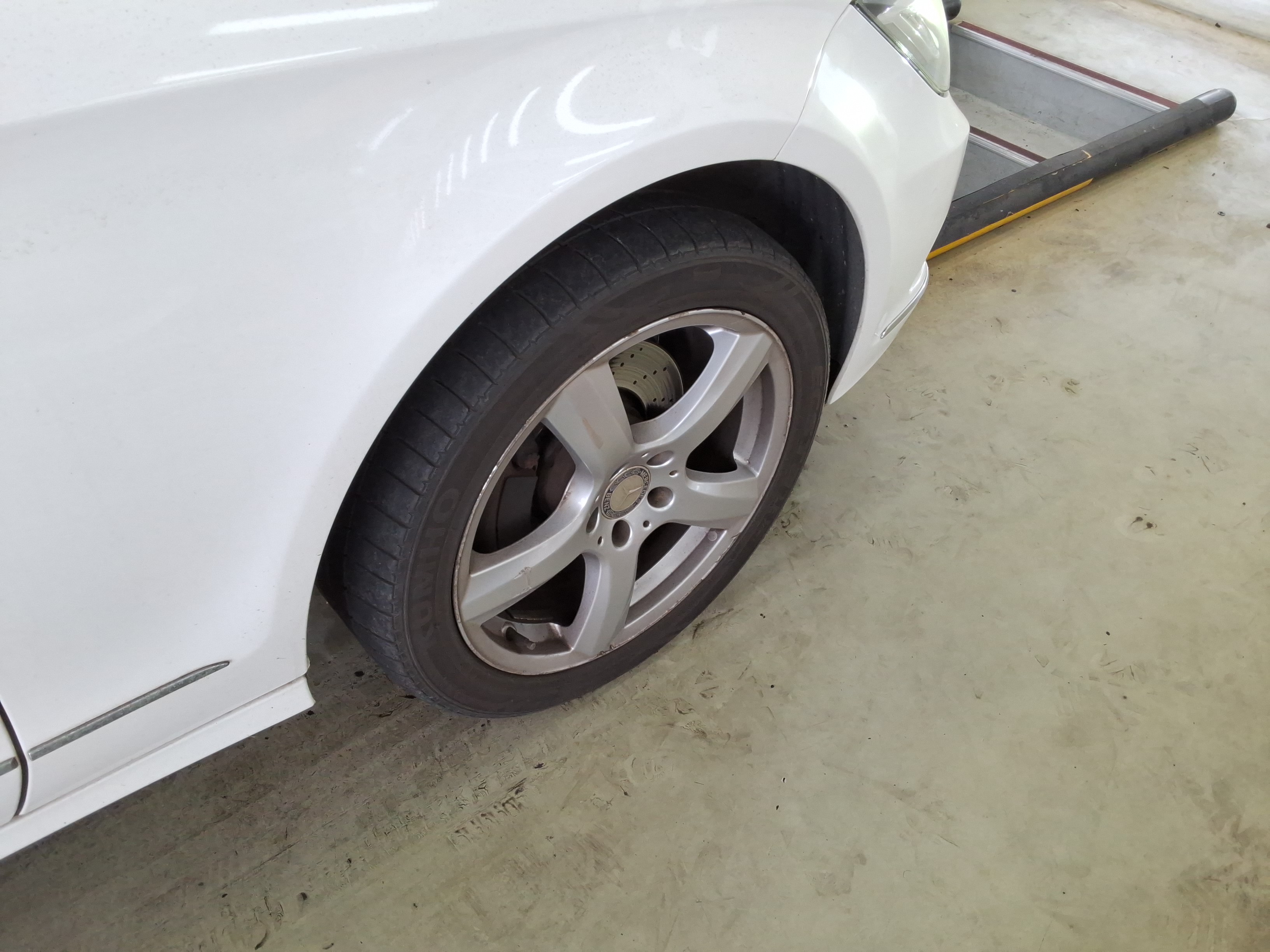 2012 - Mercedes-Benz CLS350