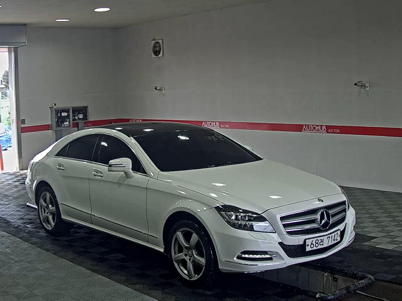 2012 - Mercedes-Benz CLS350
