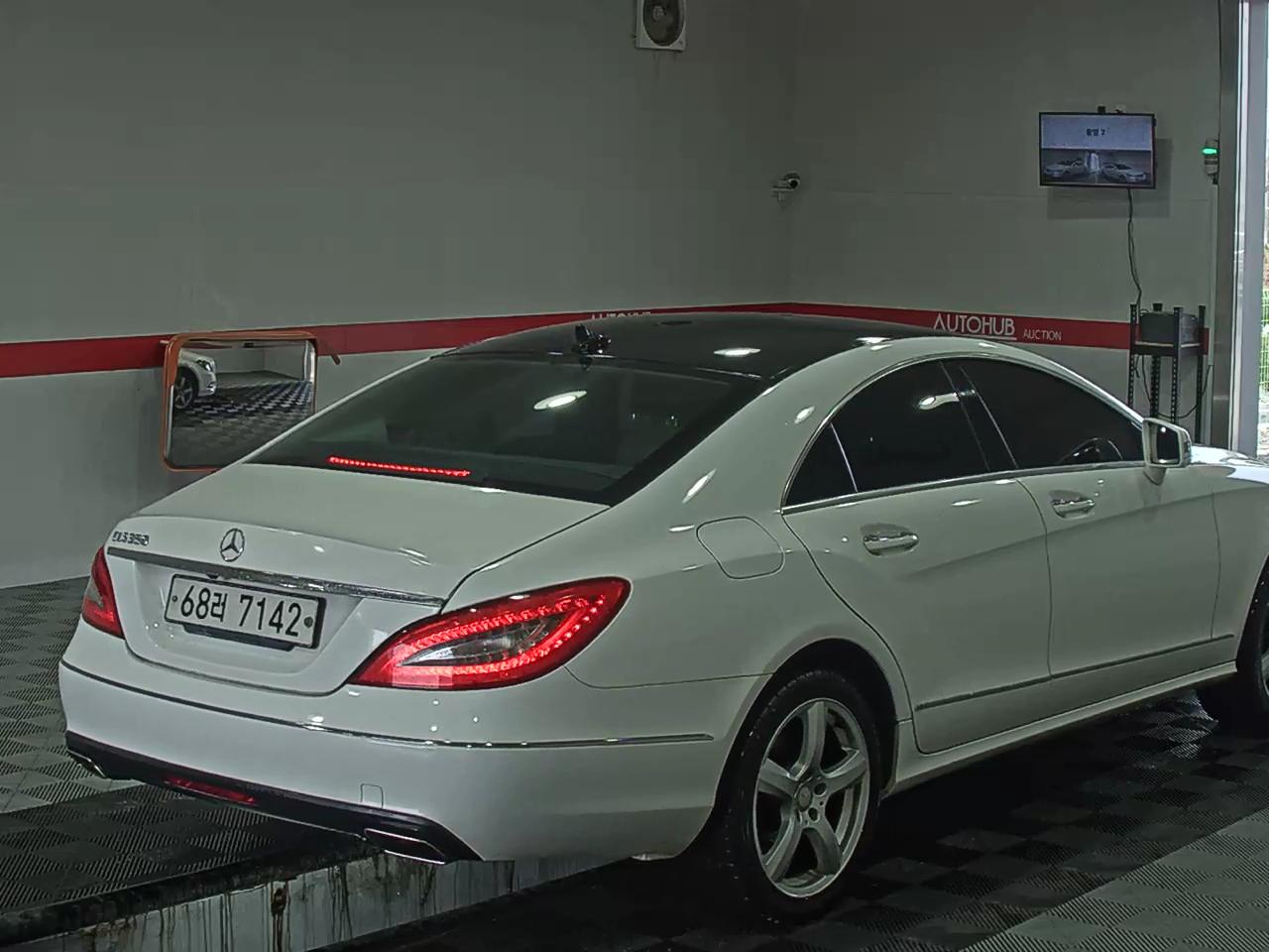 2012 - Mercedes-Benz CLS350