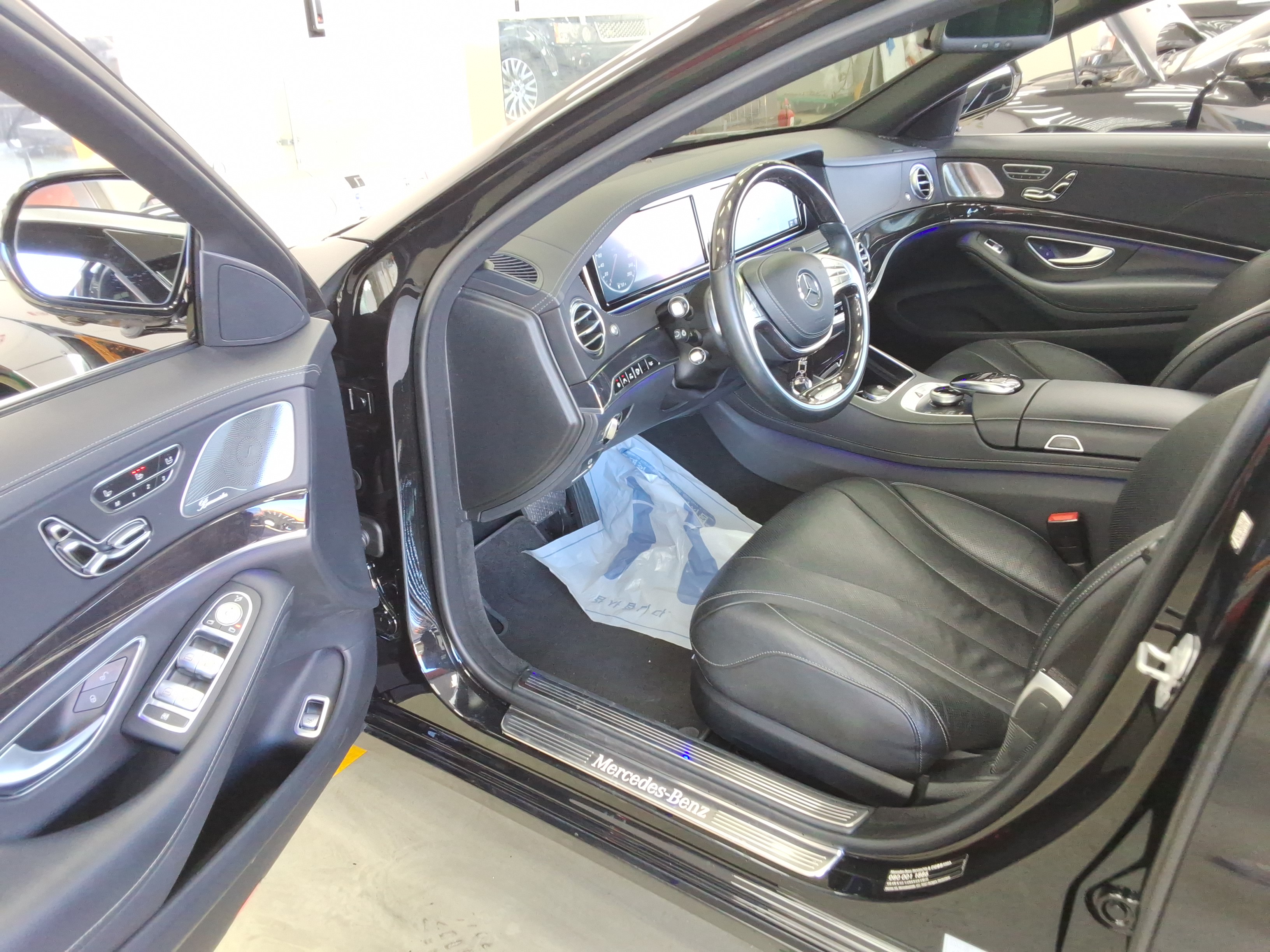 2016 - Mercedes-Benz S400L