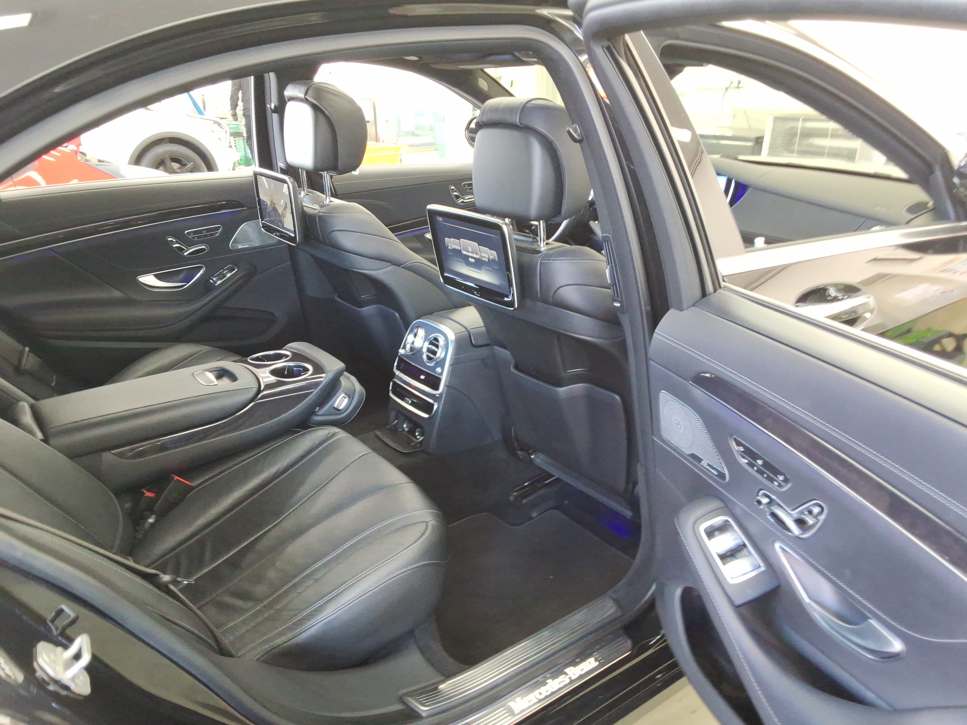 2016 - Mercedes-Benz S400L