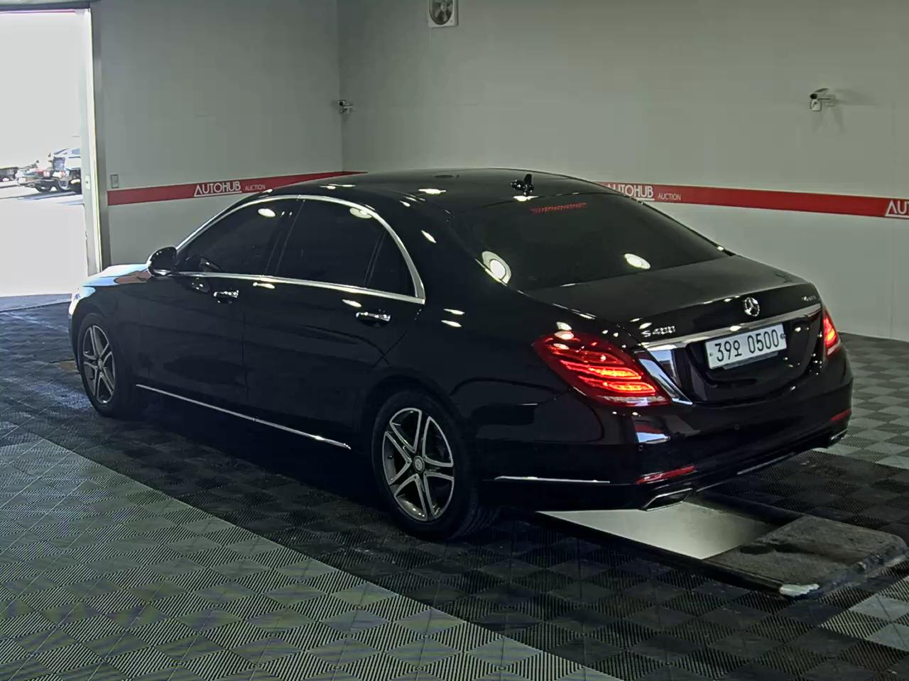 2016 - Mercedes-Benz S400L