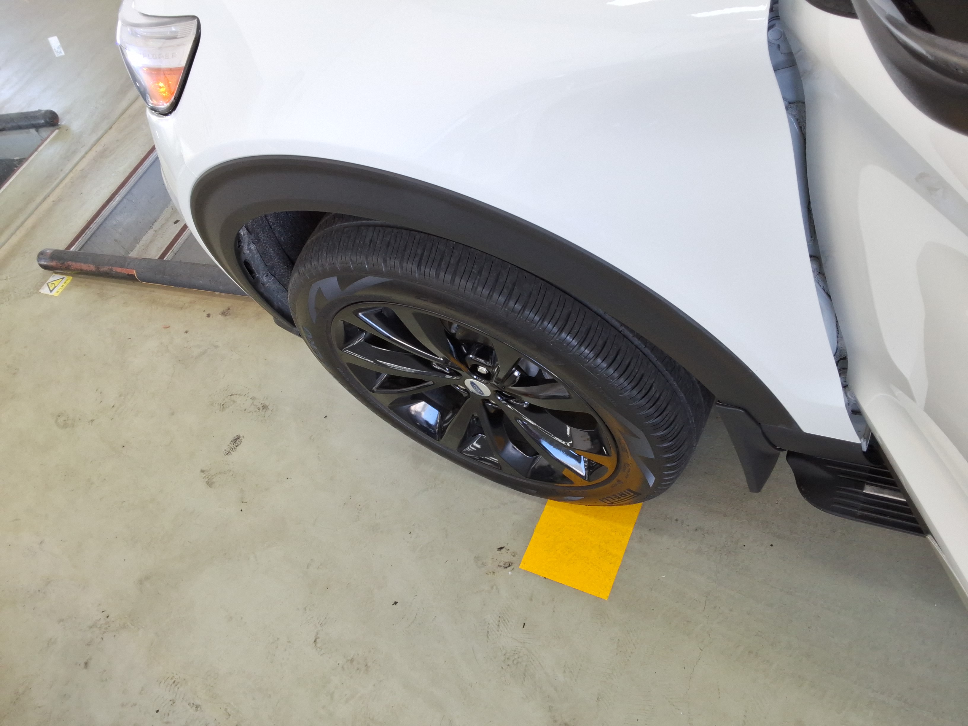 2022 - Ford Explorer