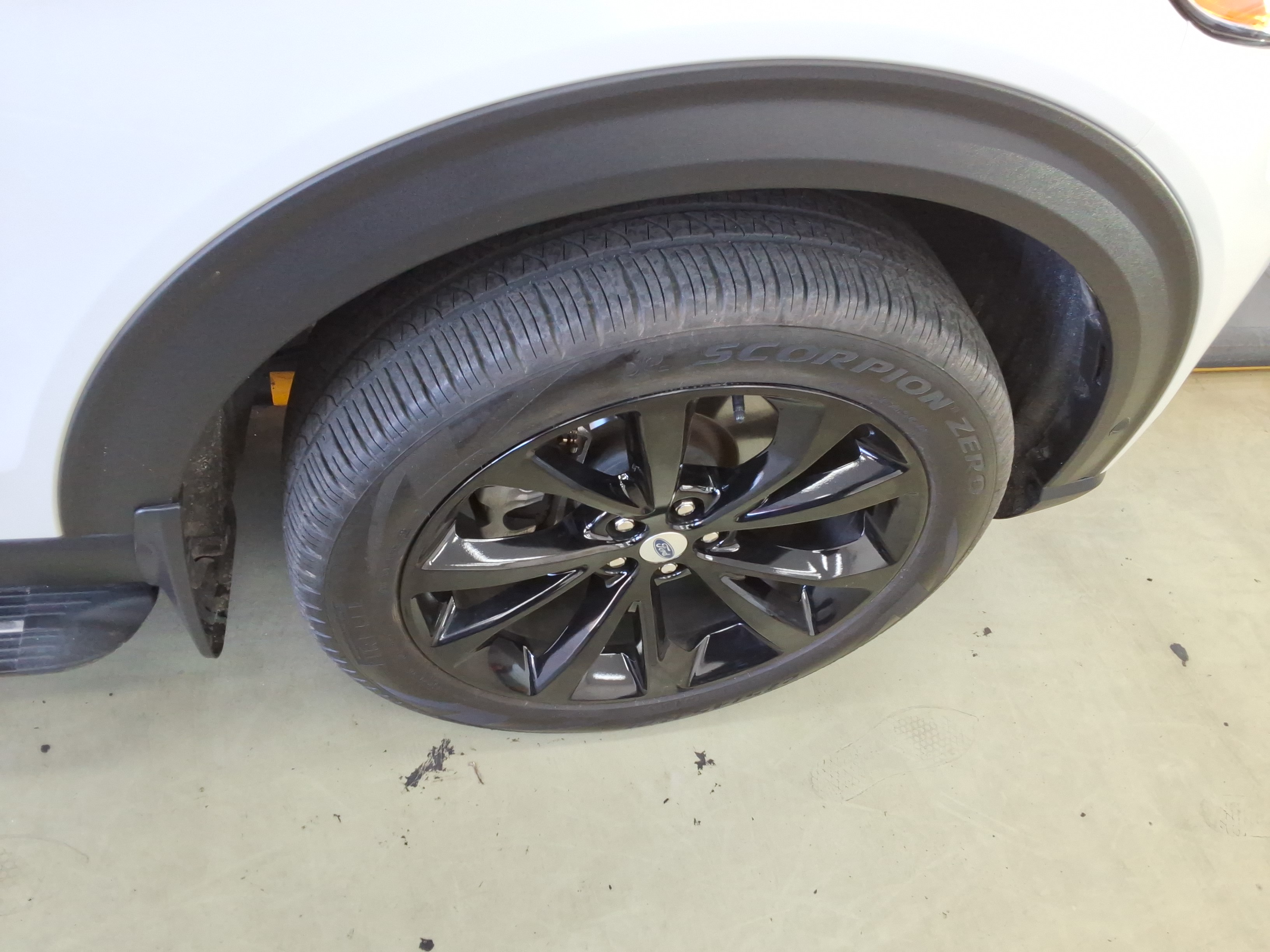 2022 - Ford Explorer