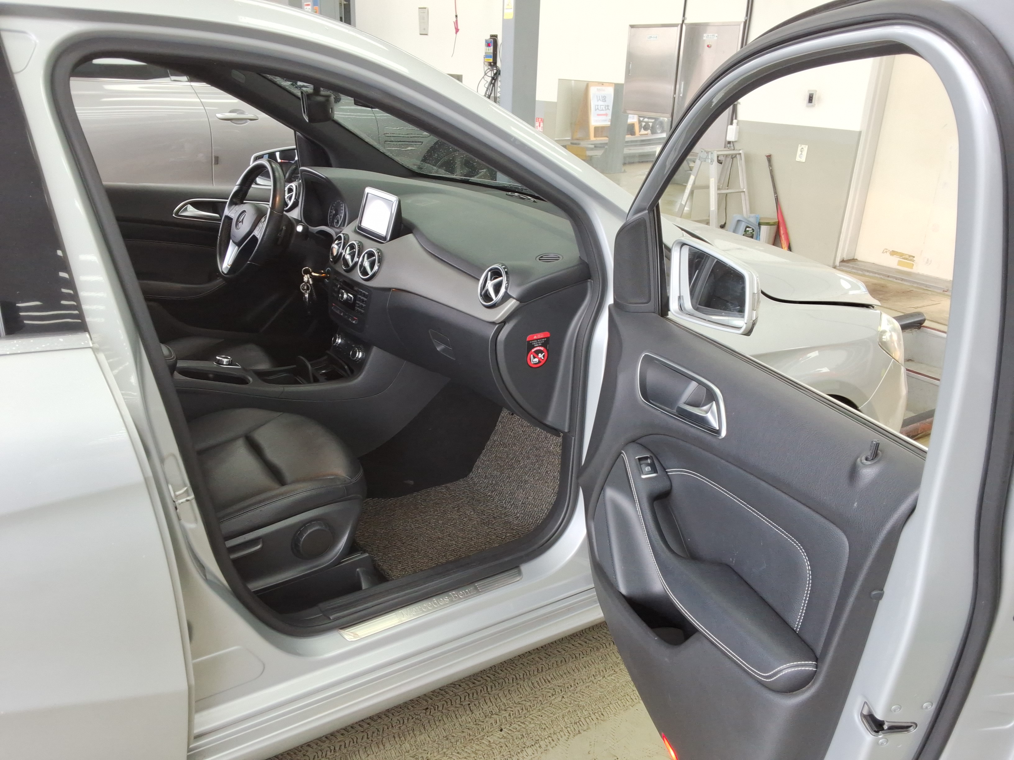 2013 - Mercedes-Benz B200