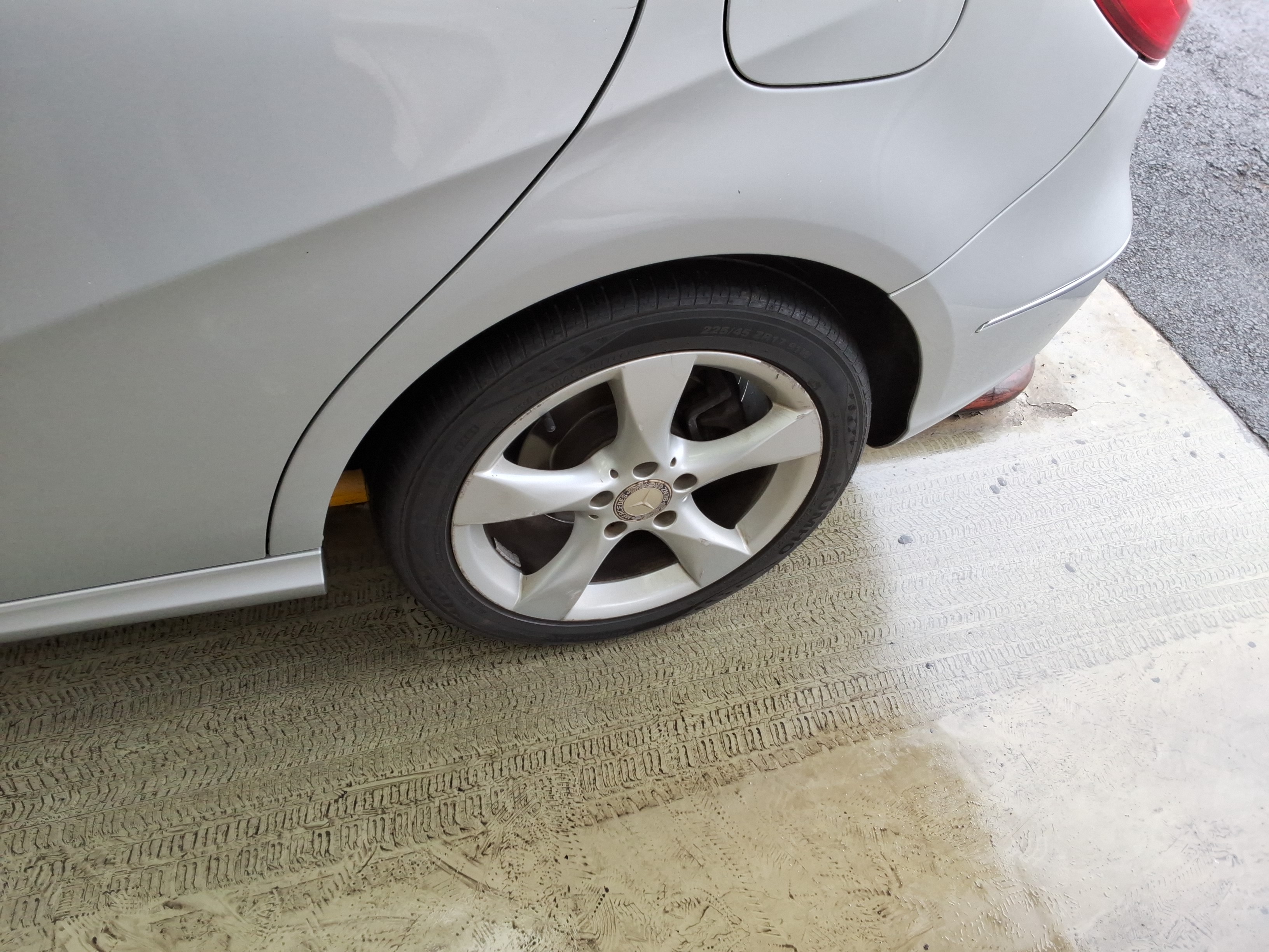 2013 - Mercedes-Benz B200