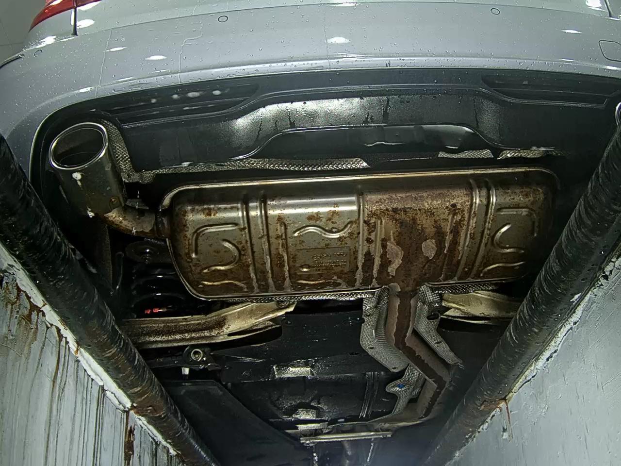 2013 - Mercedes-Benz B200