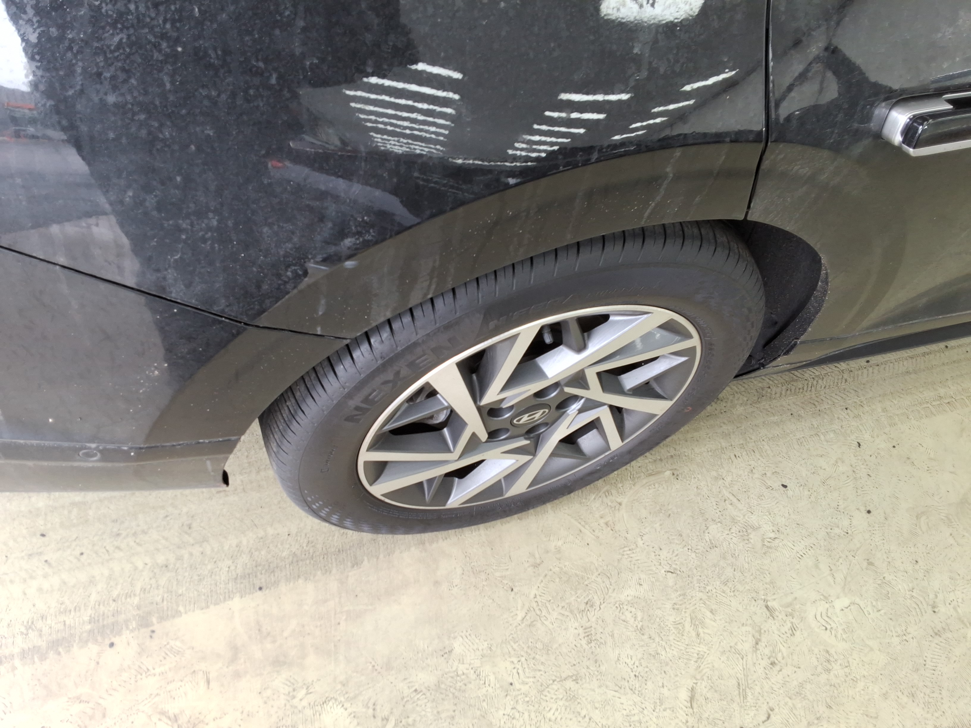 2025 - Hyundai Grandeur