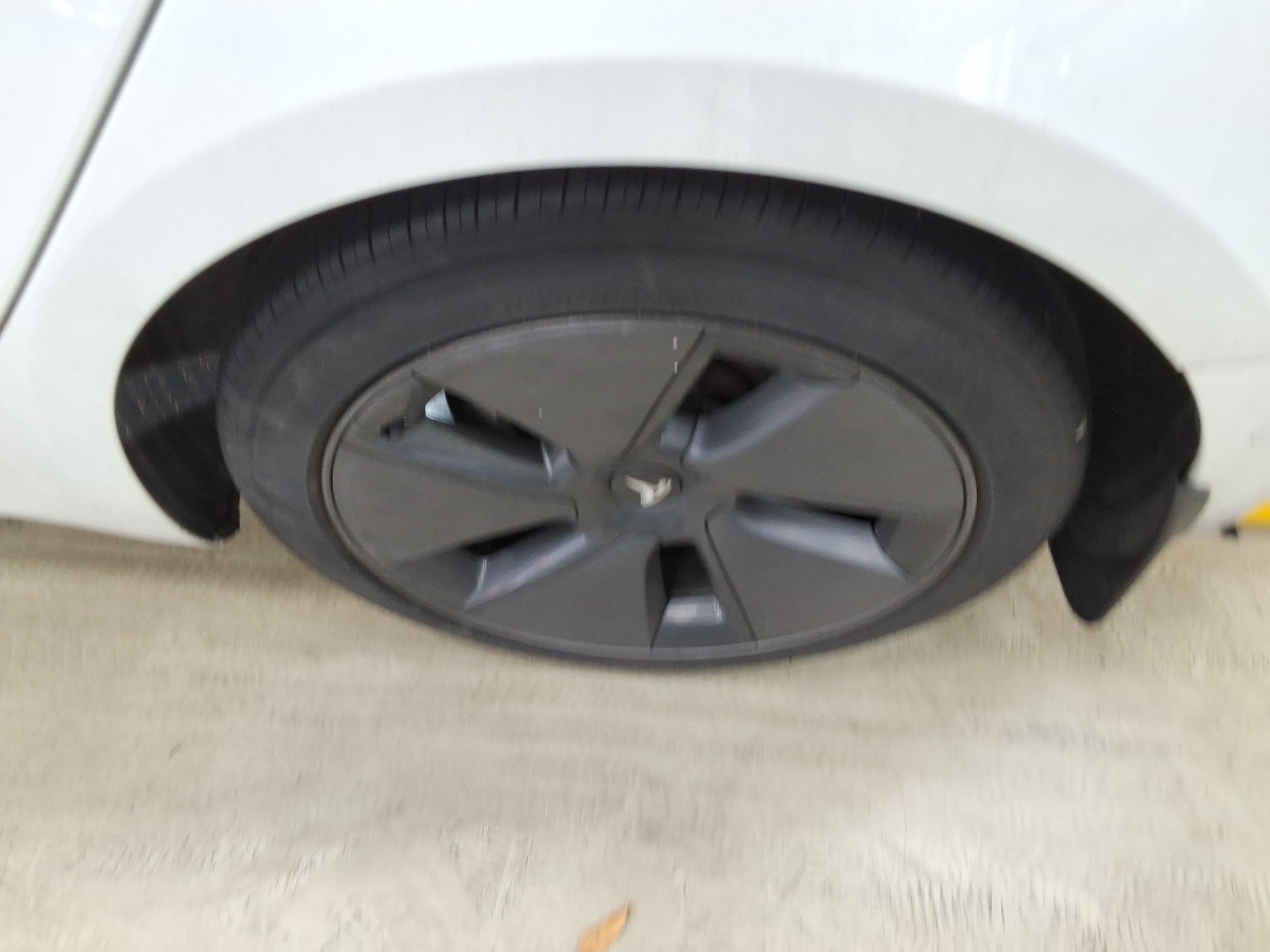 2022 - Tesla Model 3