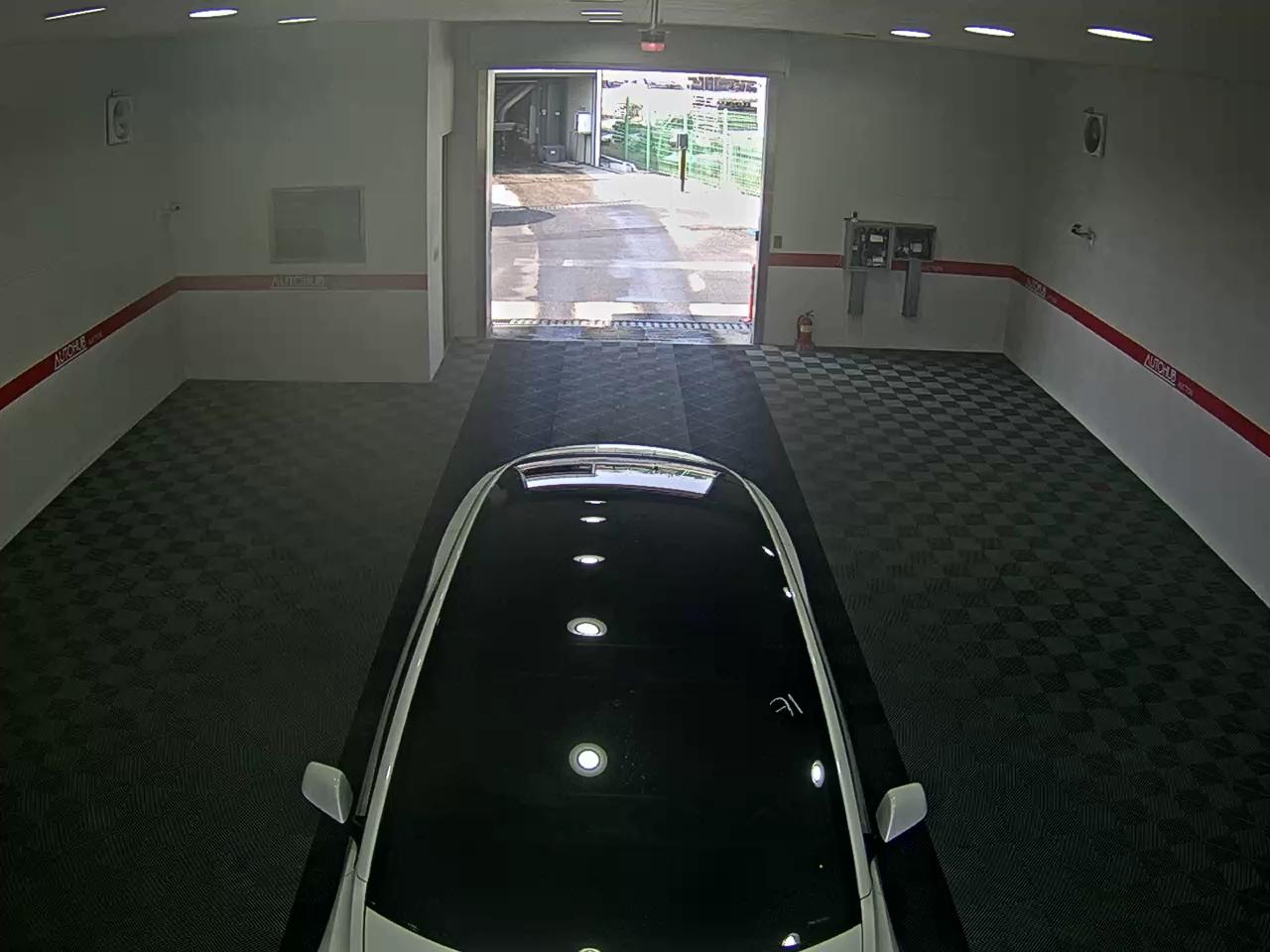 2022 - Tesla Model 3