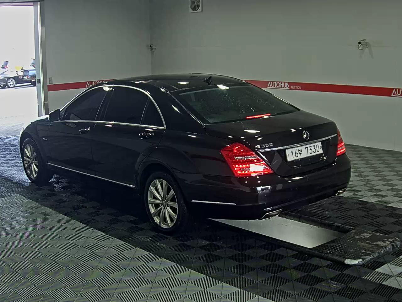 2011 - Mercedes-Benz S350L