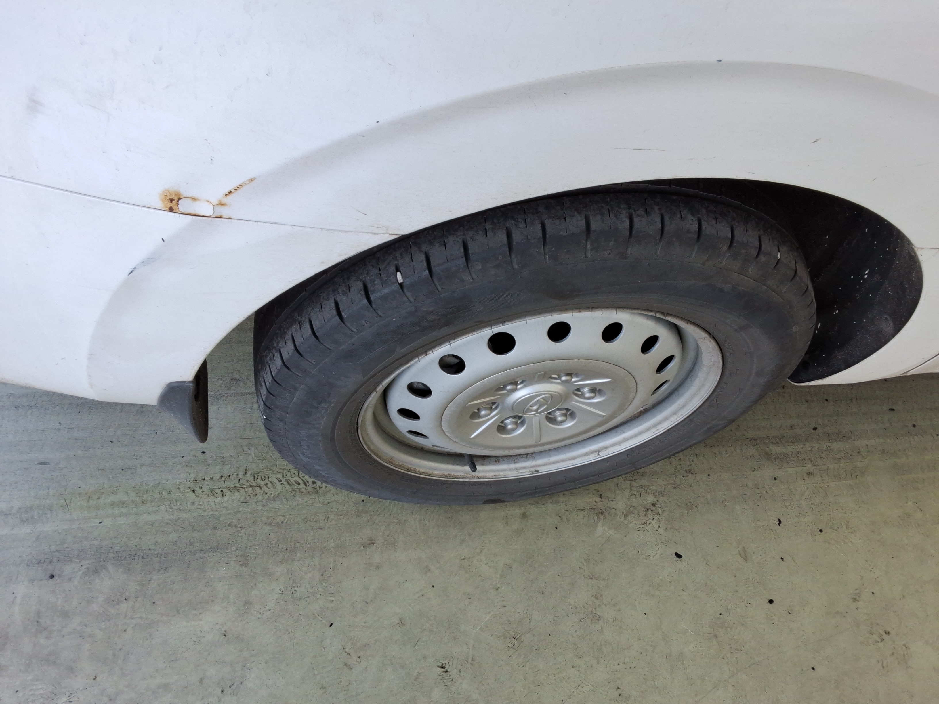 2023 - Hyundai Staria