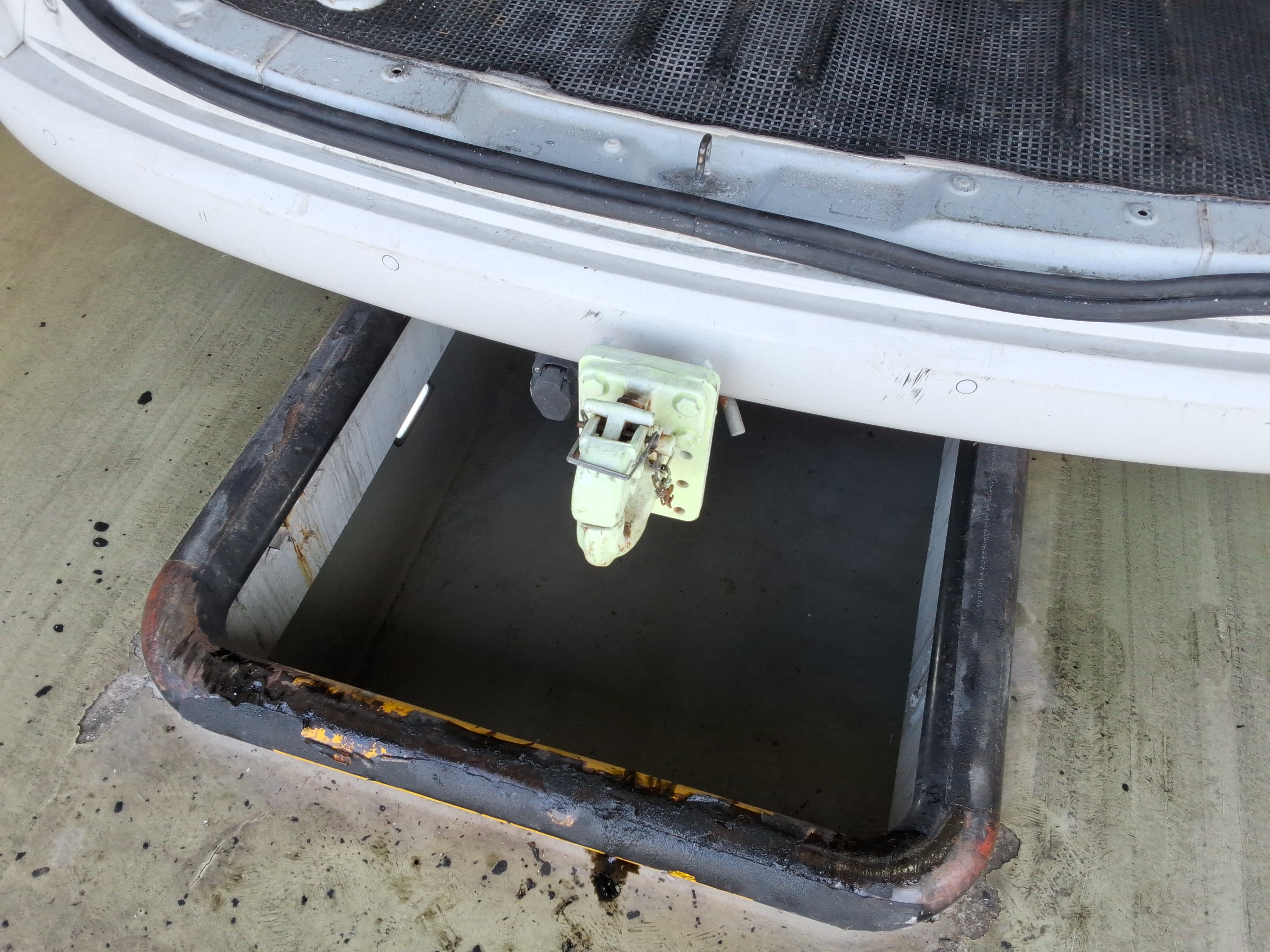 2023 - Hyundai Staria