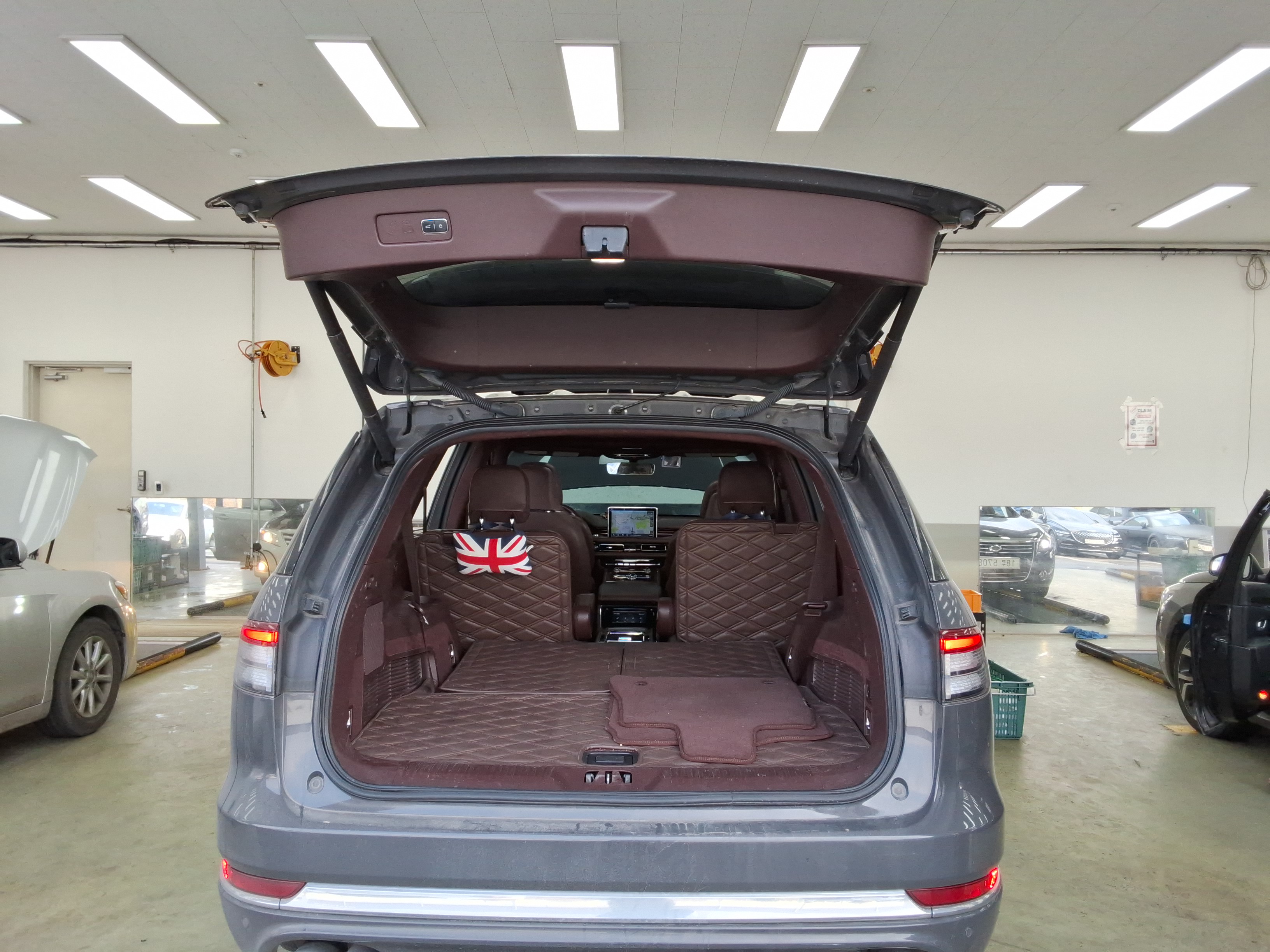 2021 - Lincoln Aviator