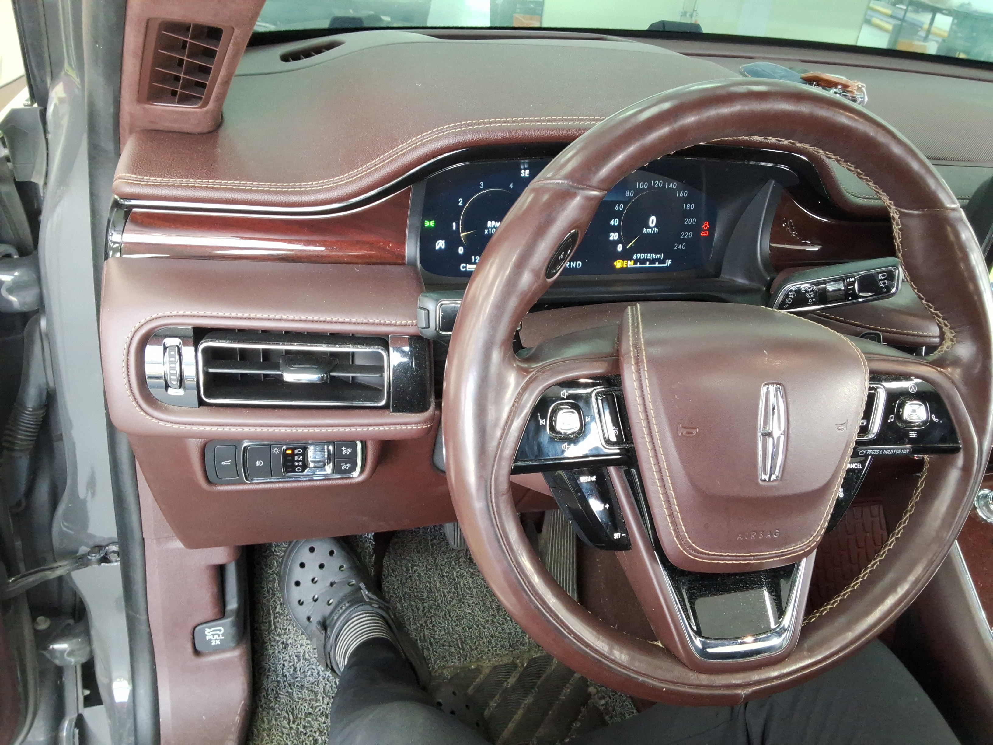 2021 - Lincoln Aviator