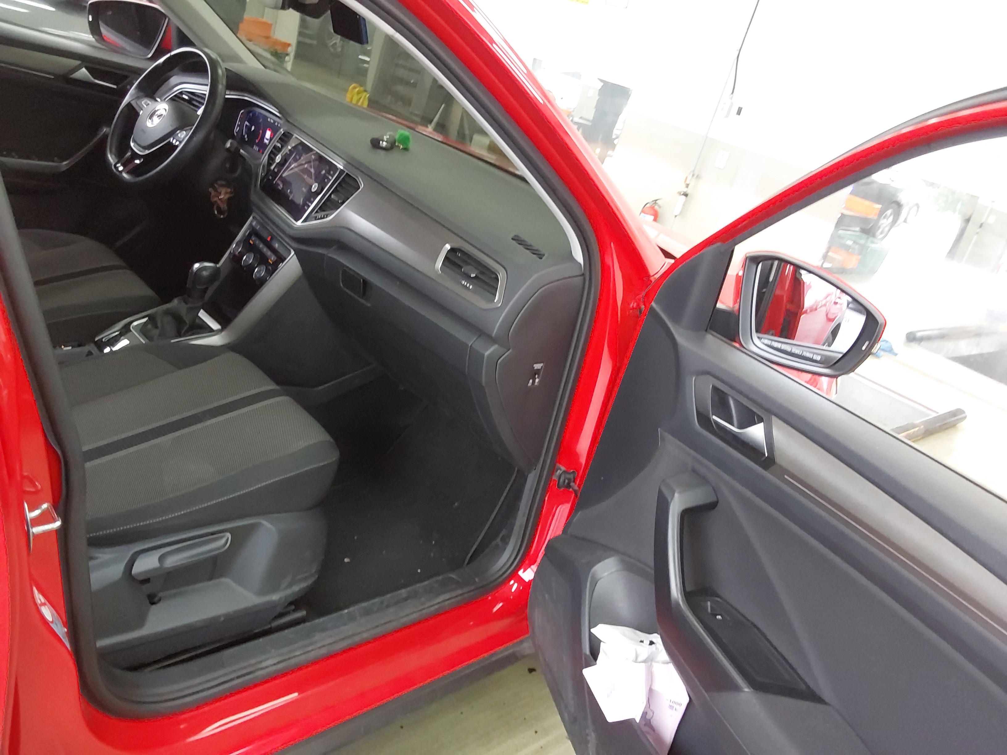 2021 - Volkswagen T-ROC