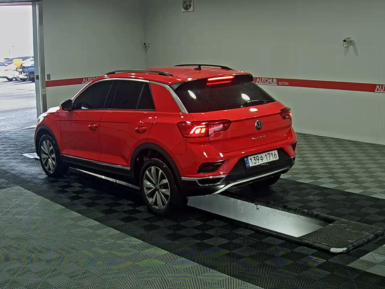 2021 - Volkswagen T-ROC