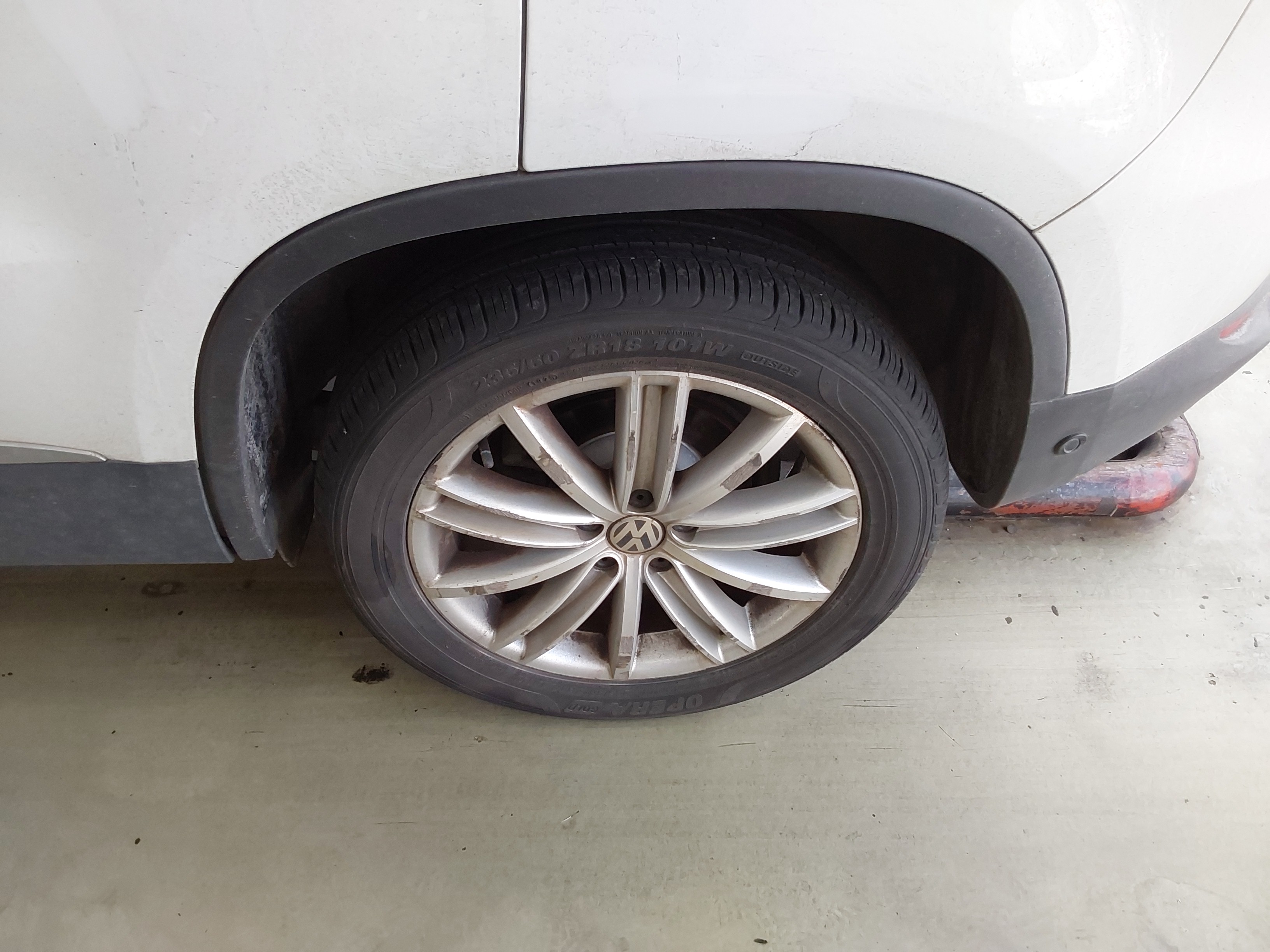 2015 - Volkswagen Tiguan