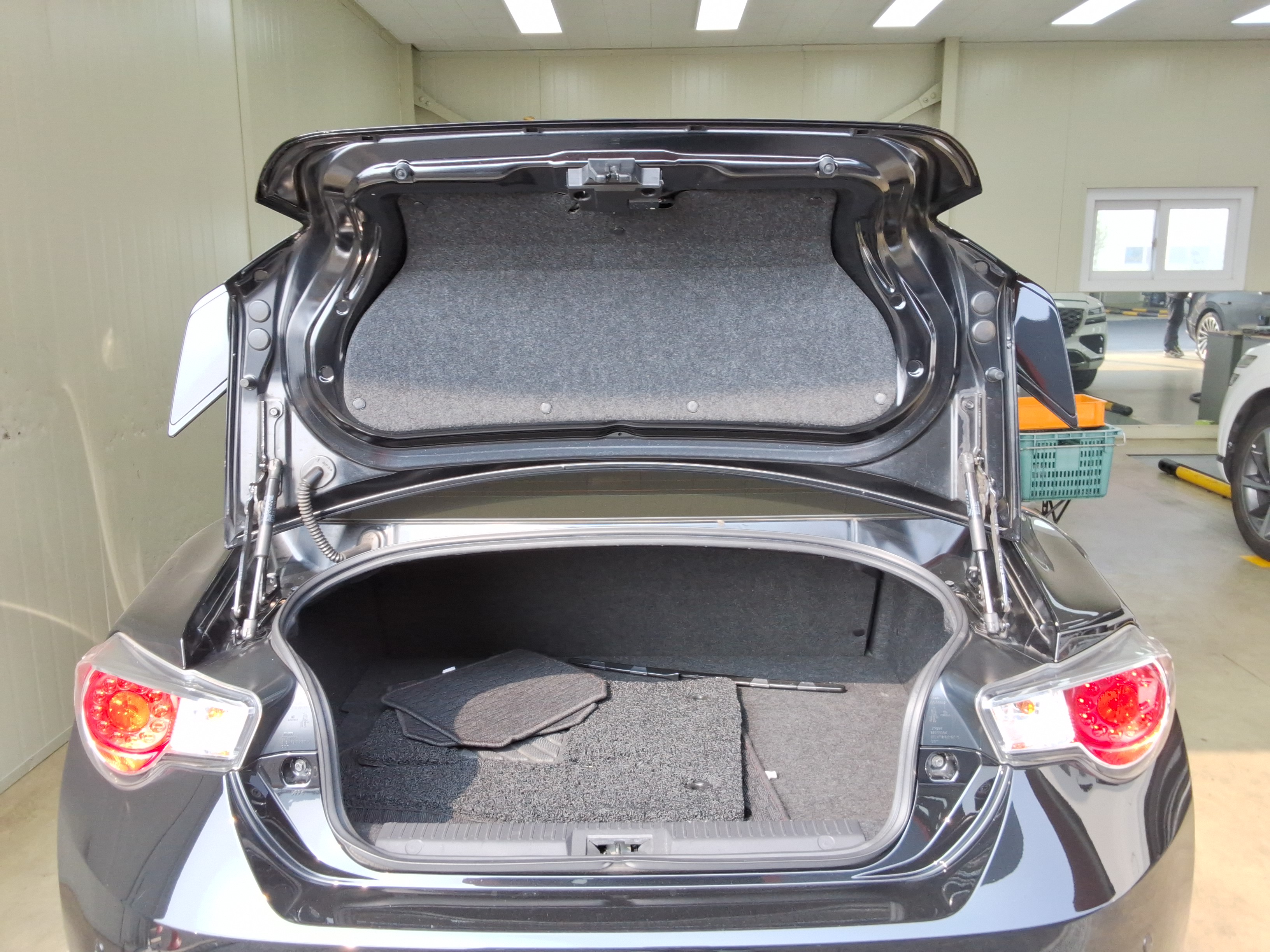 2013 - Toyota 86 2.0