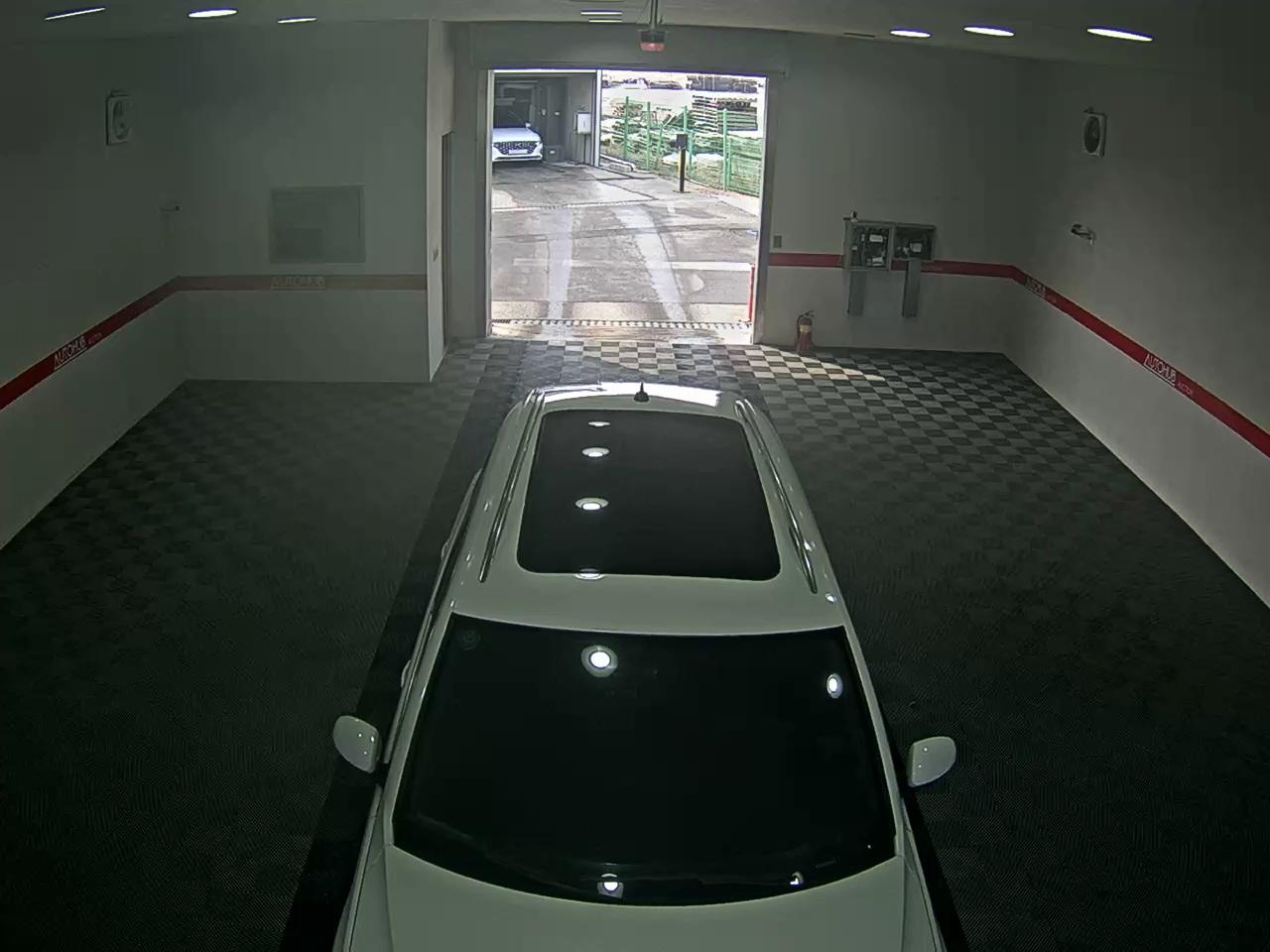 2016 - Volkswagen Tiguan