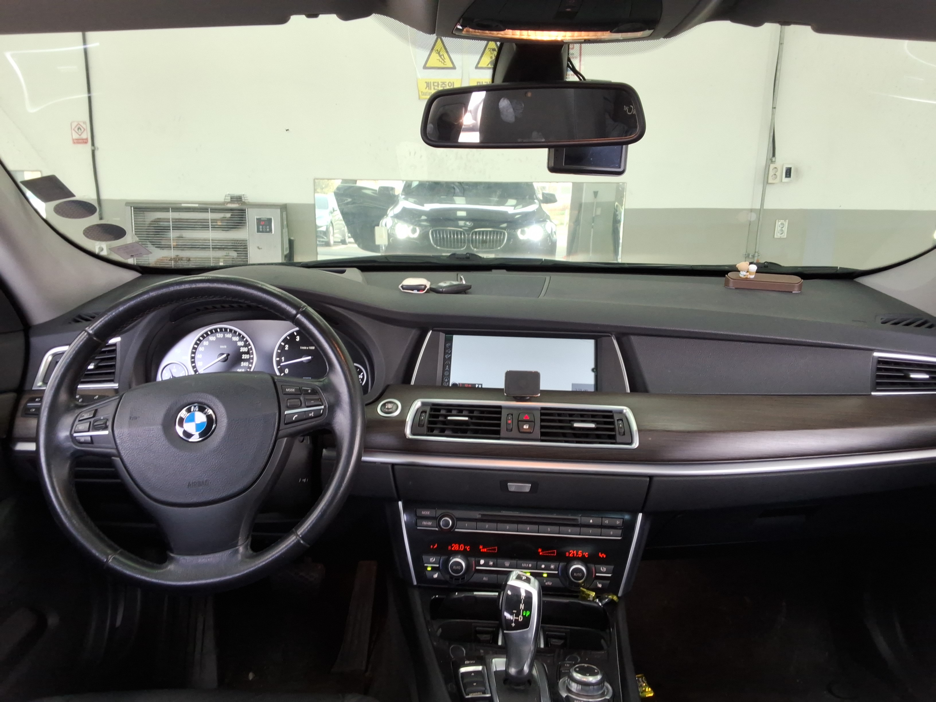 2011 - BMW GranTurismo