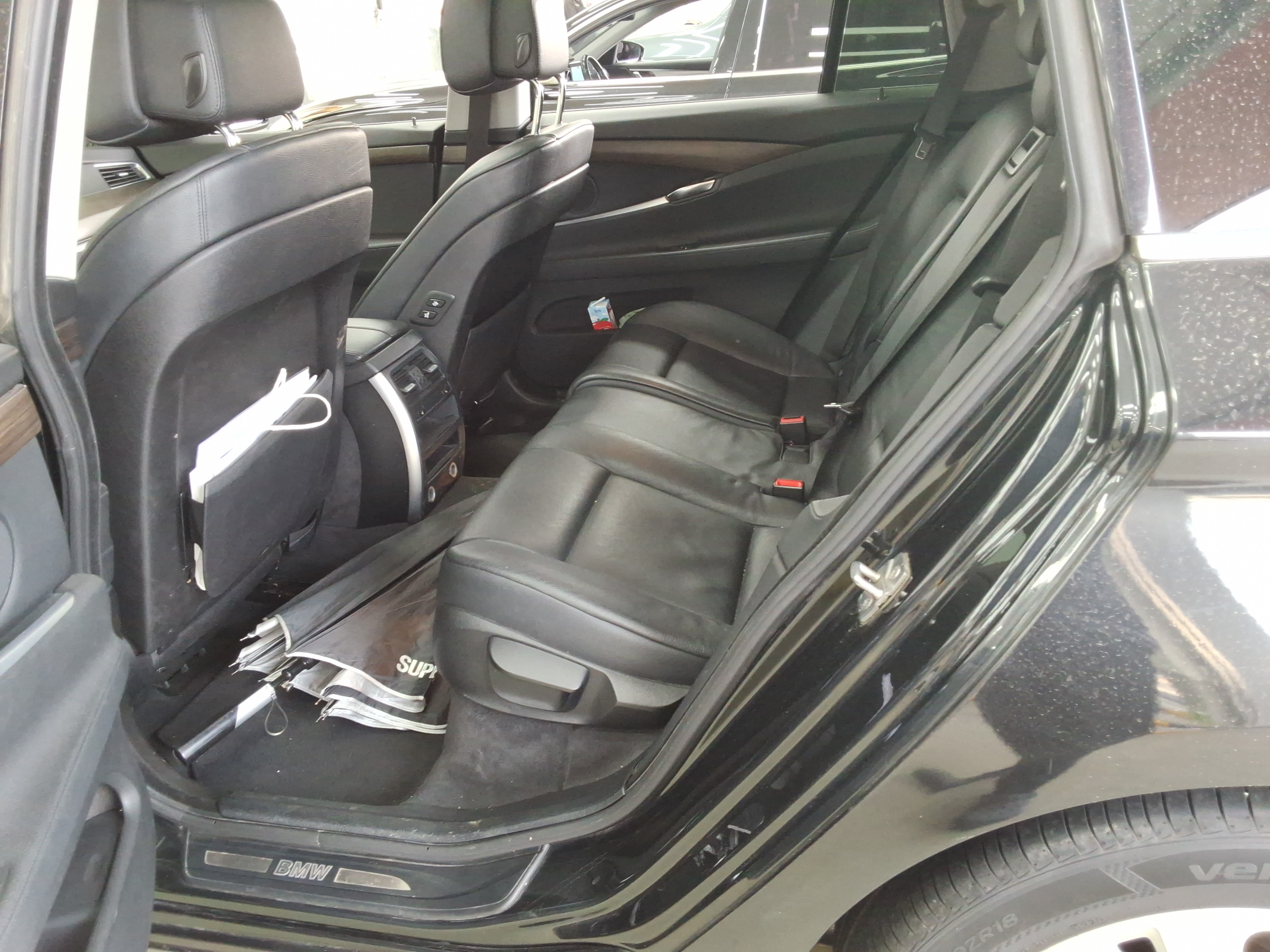 2011 - BMW GranTurismo