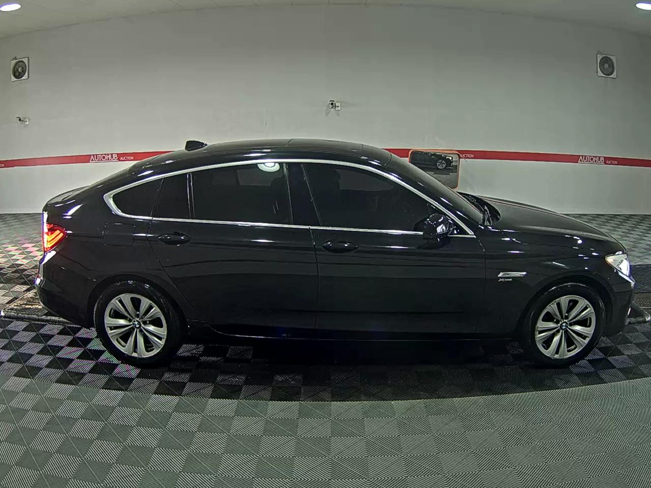 2011 - BMW GranTurismo