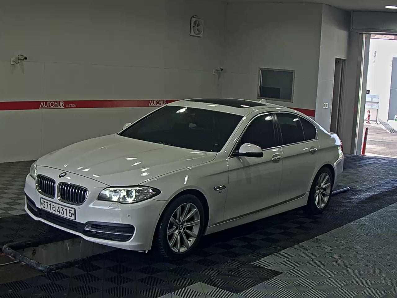 BMW 5시리즈 528i xDrive F10 (~현재)