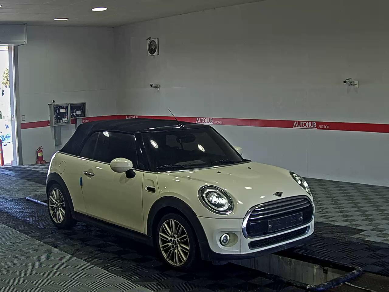 2020 - Mini Cooper
