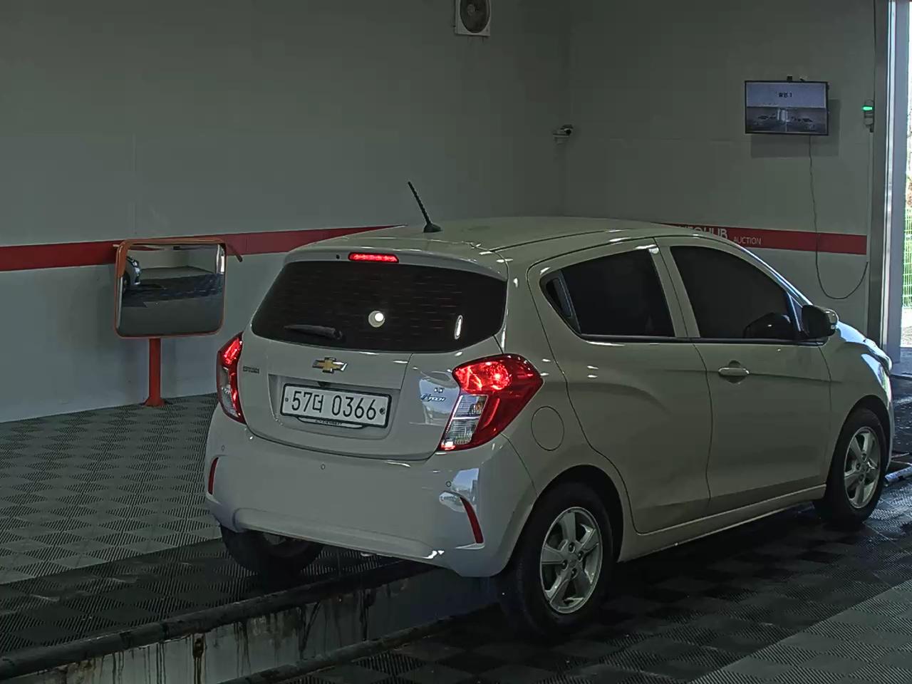 2017 - Chevrolet Spark