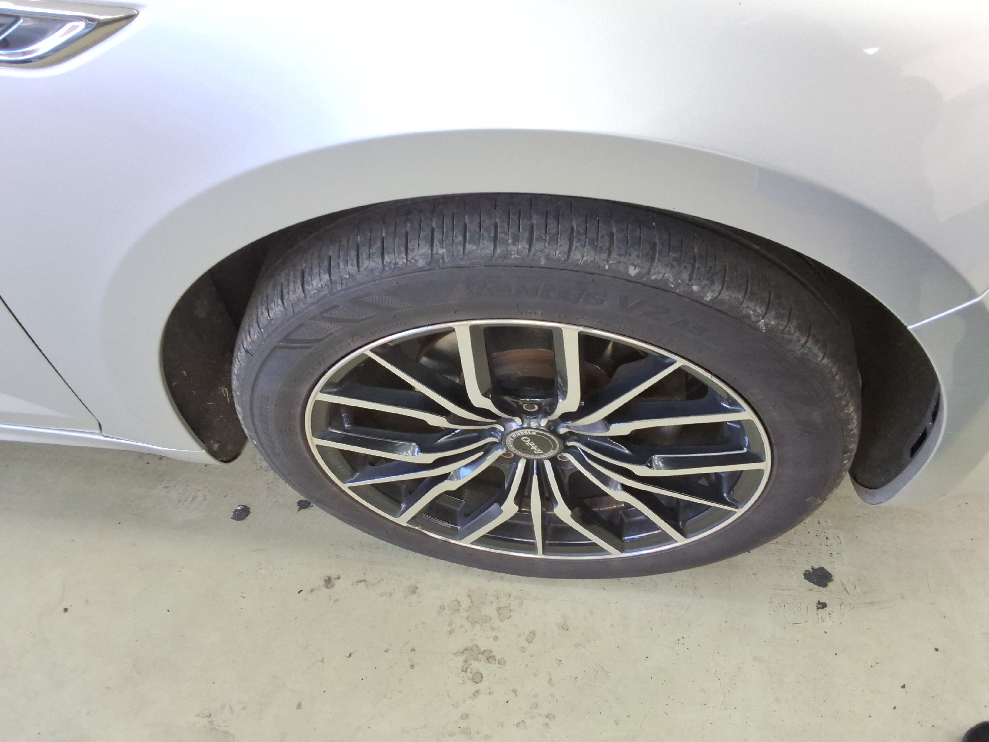 2017 - Renault Samsung SM6